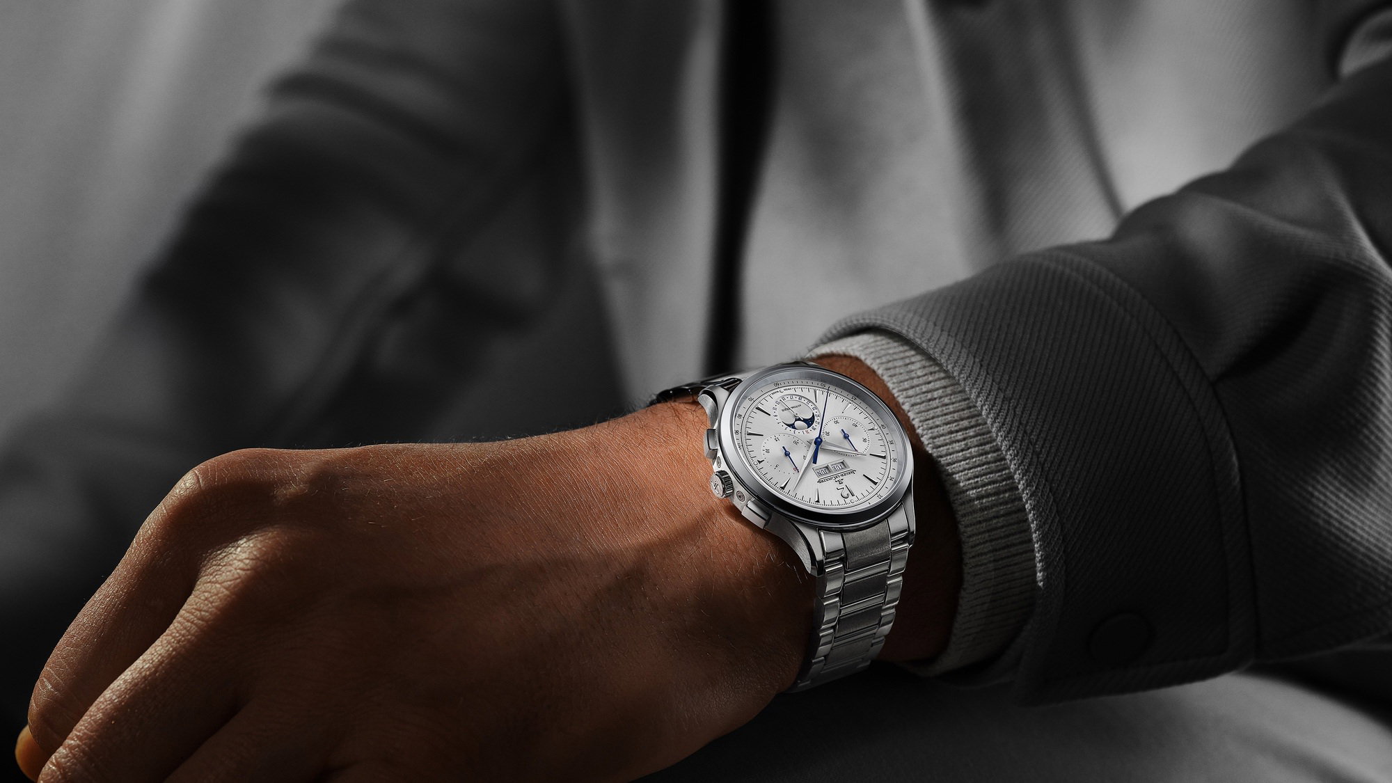Master Control Chronograph Calendar - Image 9