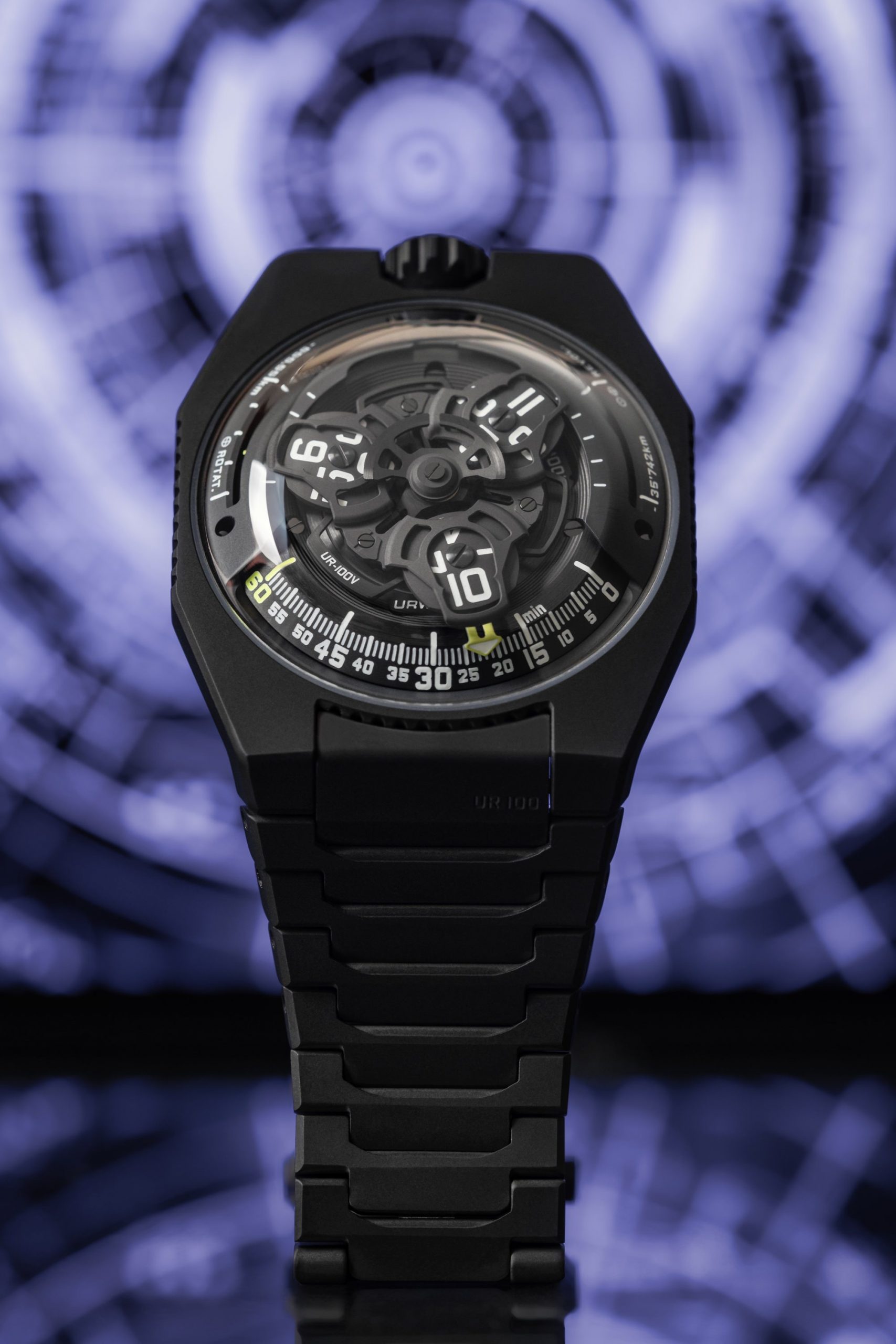 Urwerk UR-100V Full Black Titanium Jacket