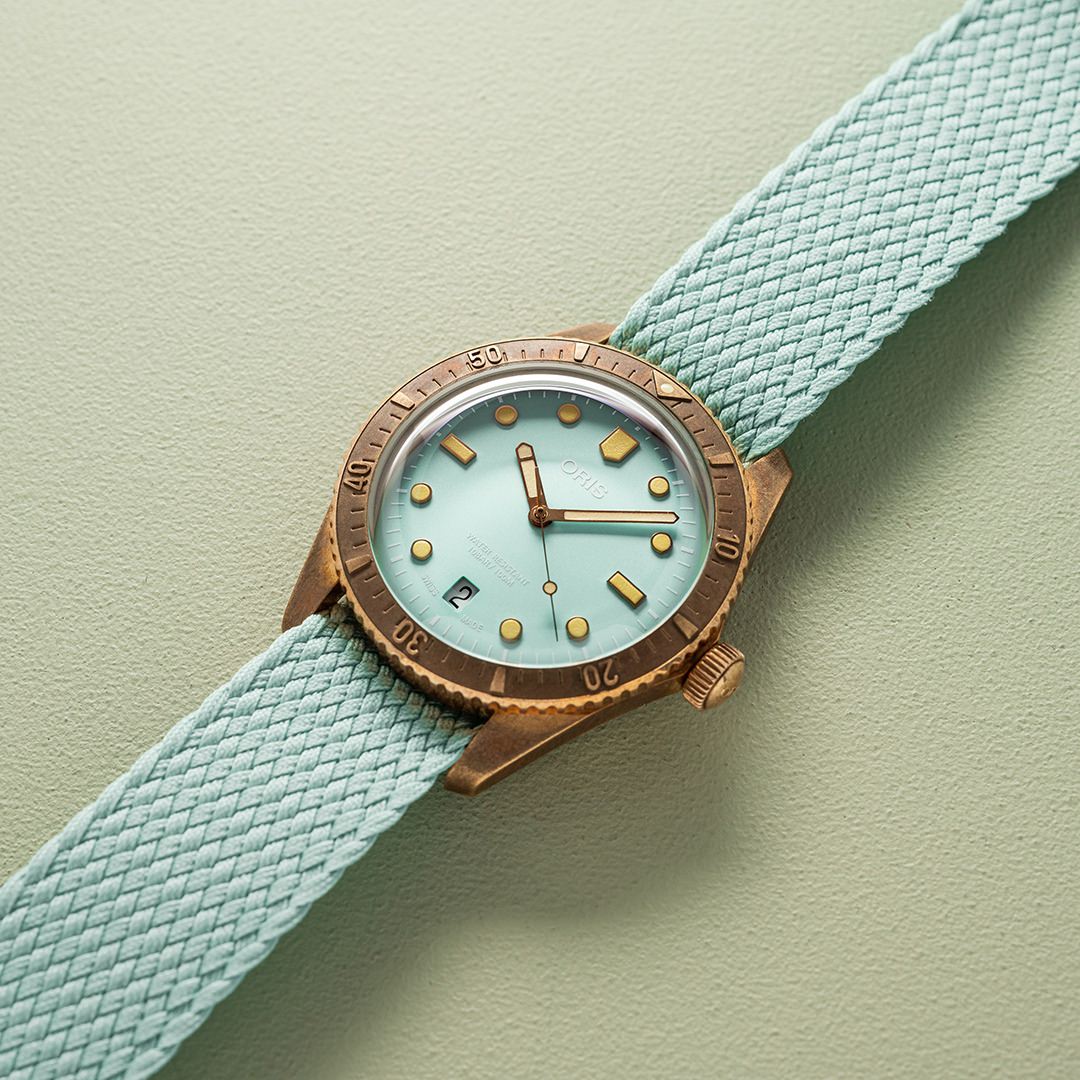 Oris Divers Sixty-Five ‘Cotton Candy’