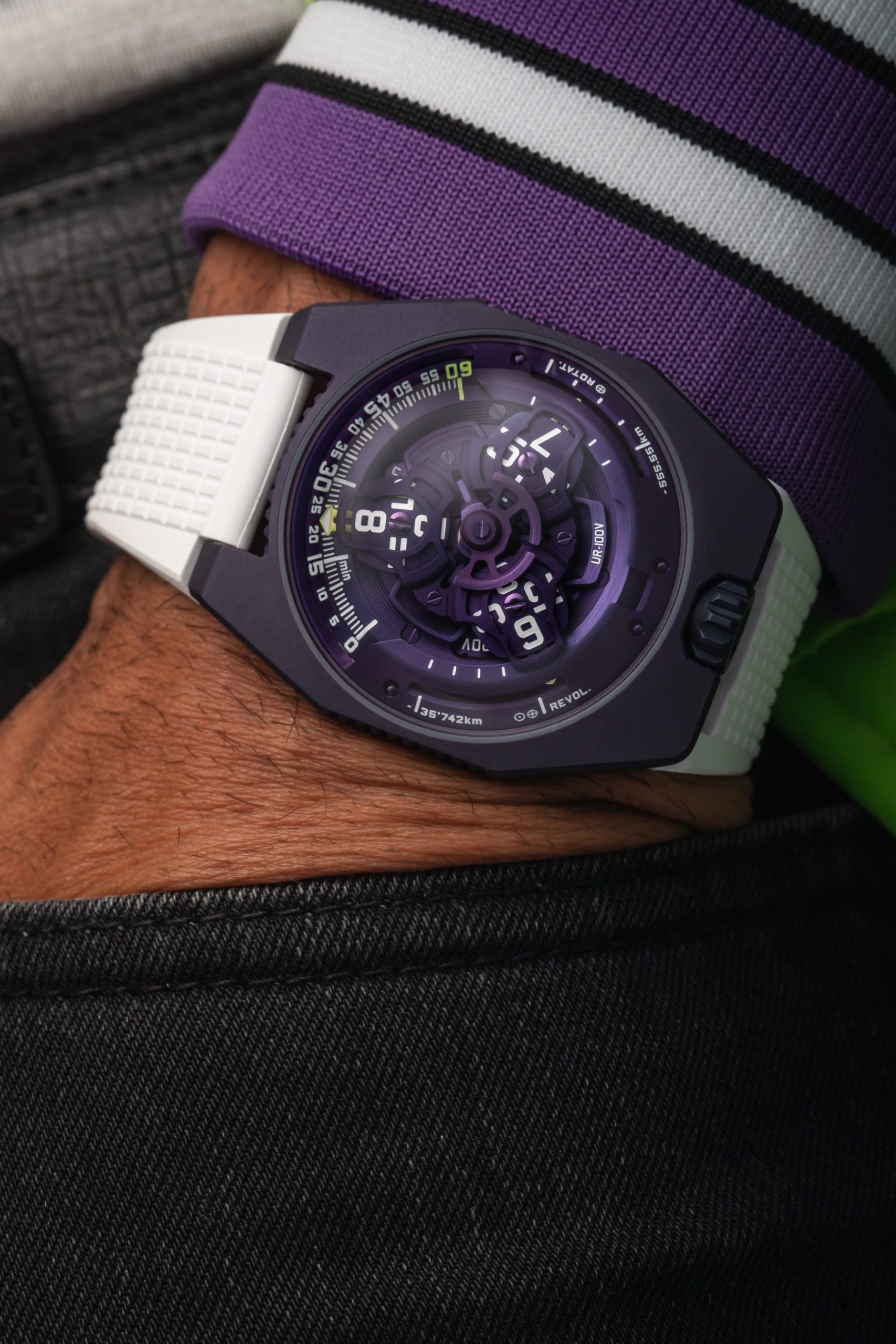 Urwerk UR-100V UltraViolet
