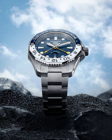 TAG Heuer Aquaracer Professional 300 GMT