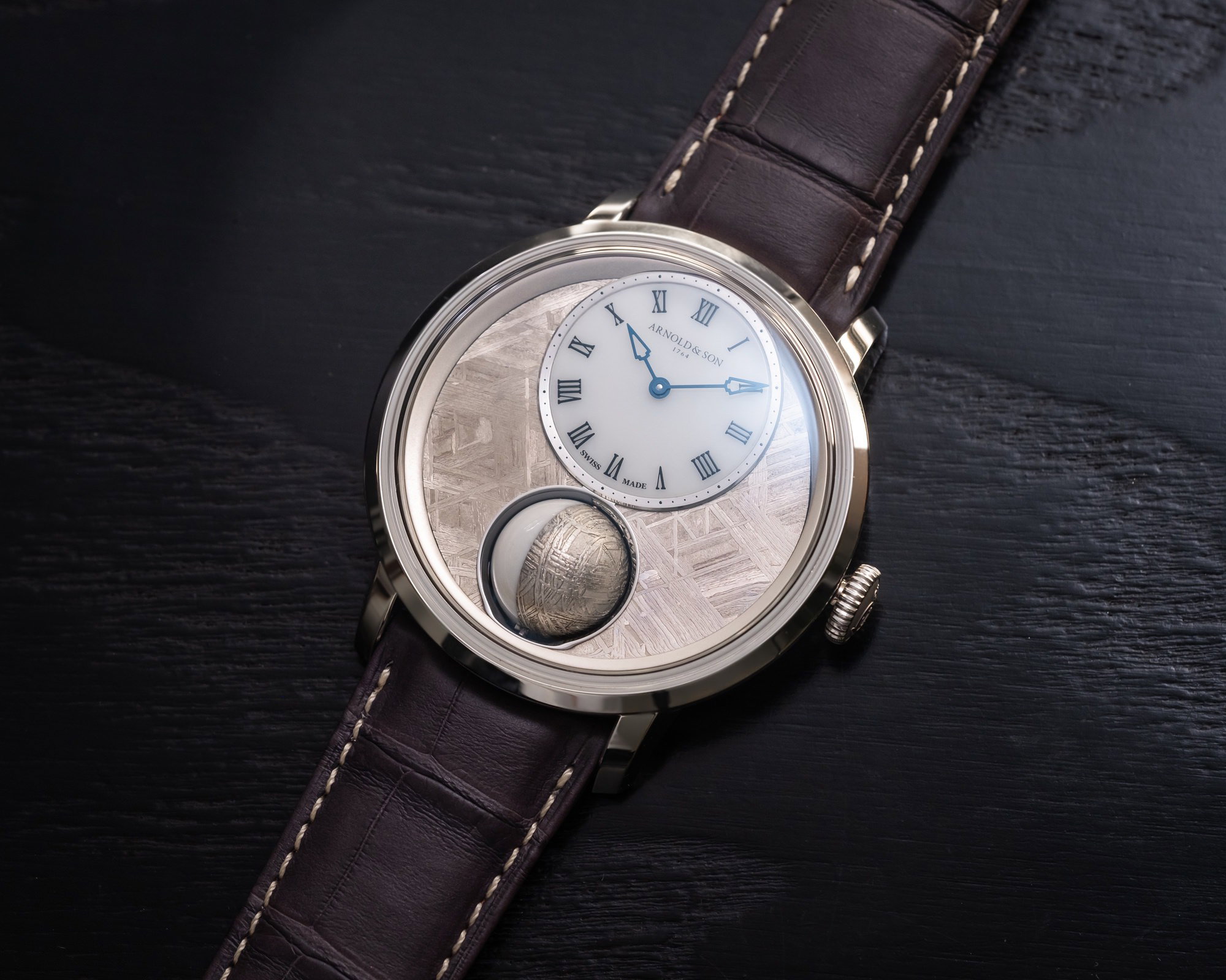 Arnold & Son Luna Magna Platinum