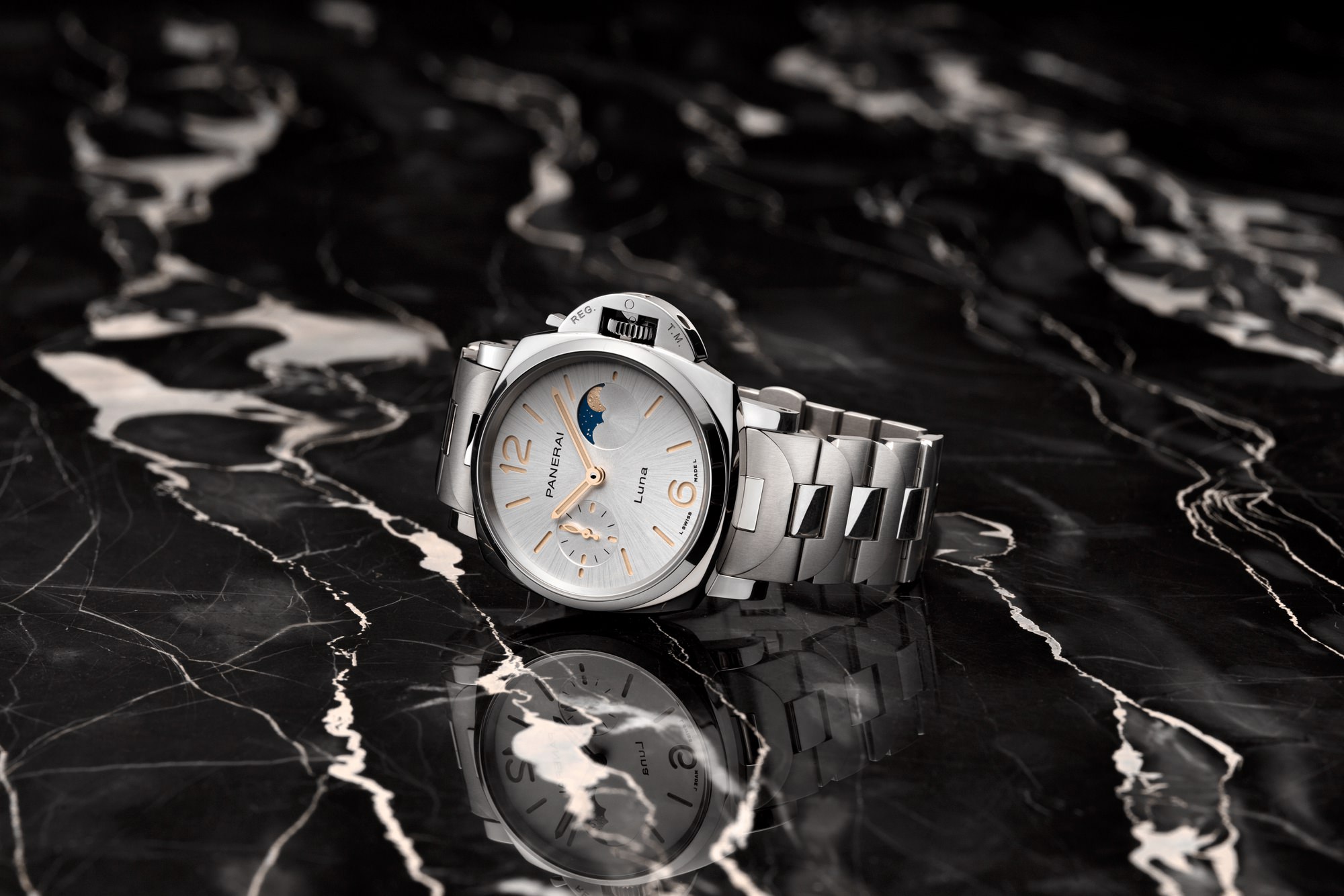 Panerai Luminor Due Luna