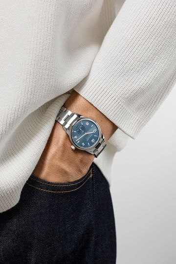 Nomos Glashütte Club Sport neomatik 37 polar