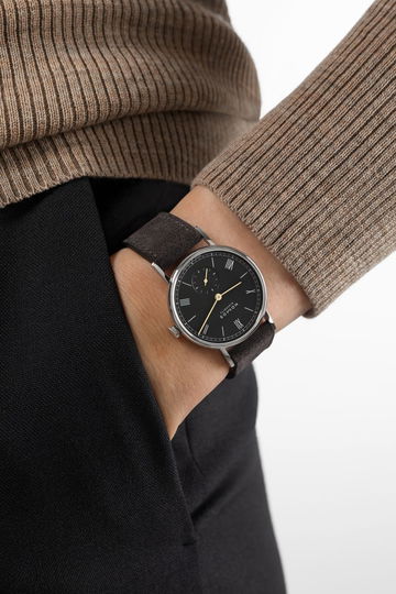 Nomos Glashütte Ludwig 33 noir