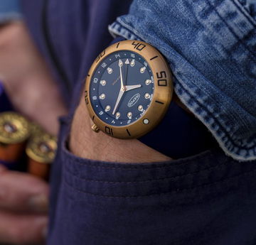 Ikepod Seapod Bronze GMT Sylvia