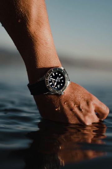 Titoni Seascoper 300