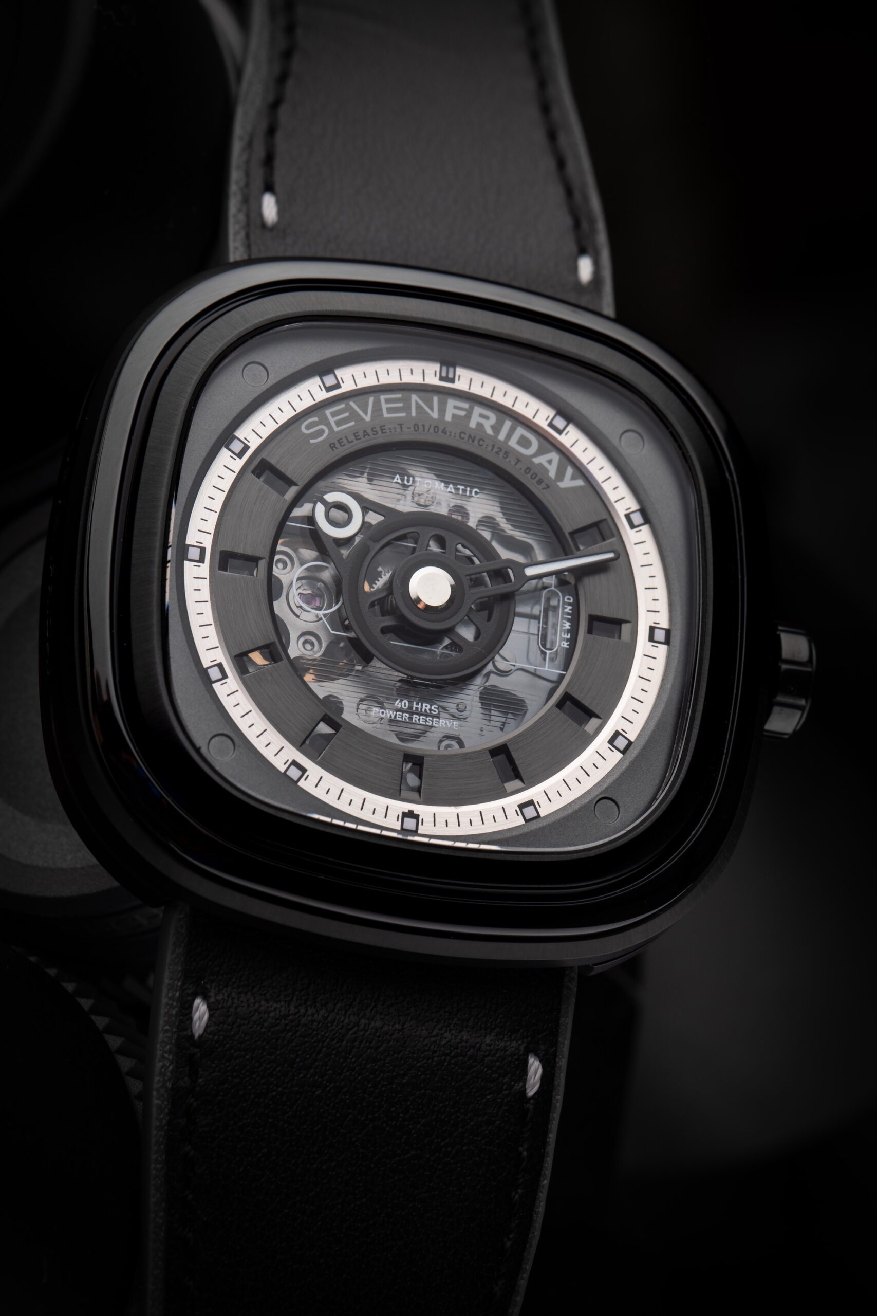 SevenFriday T1/04 "Black T"