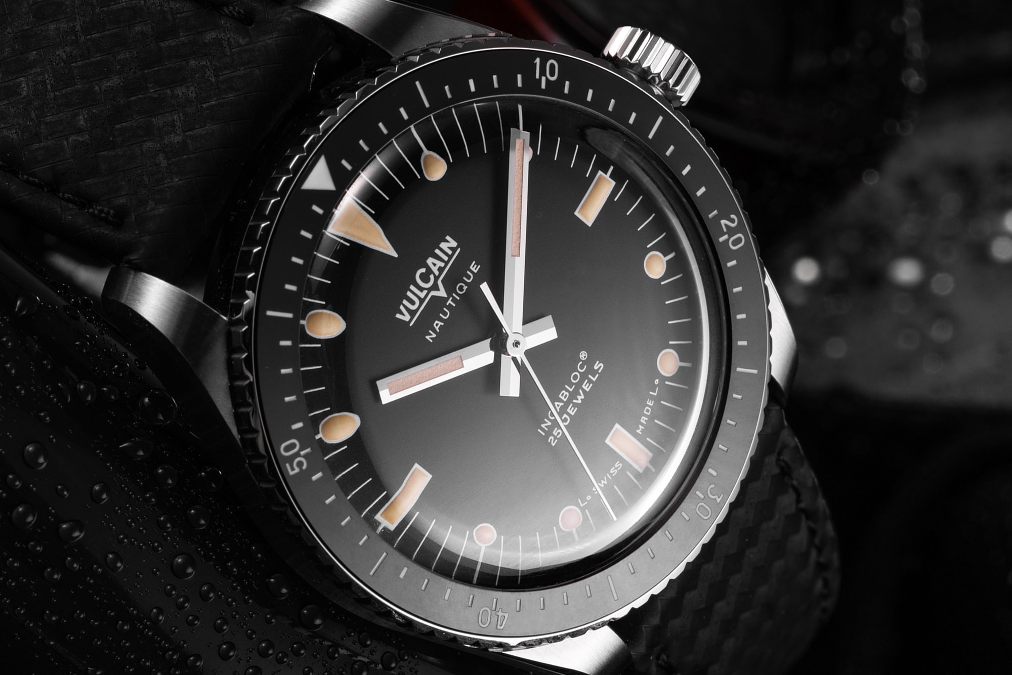 Skindiver Black - Image 8