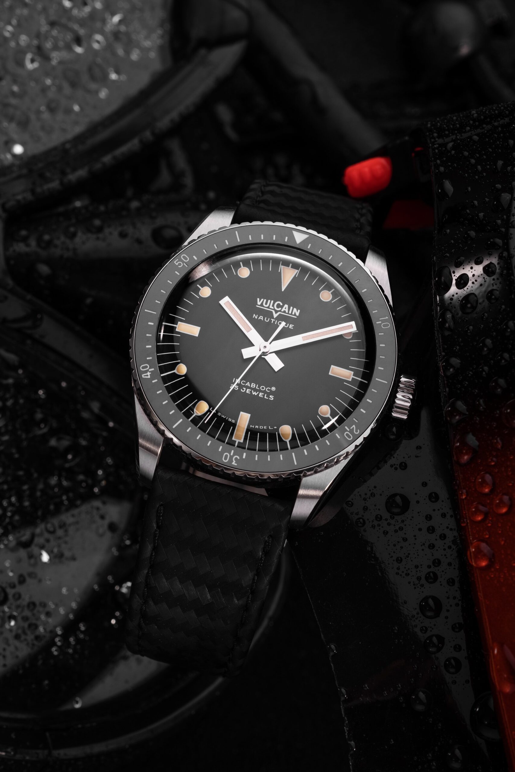 Skindiver Black - Image 9