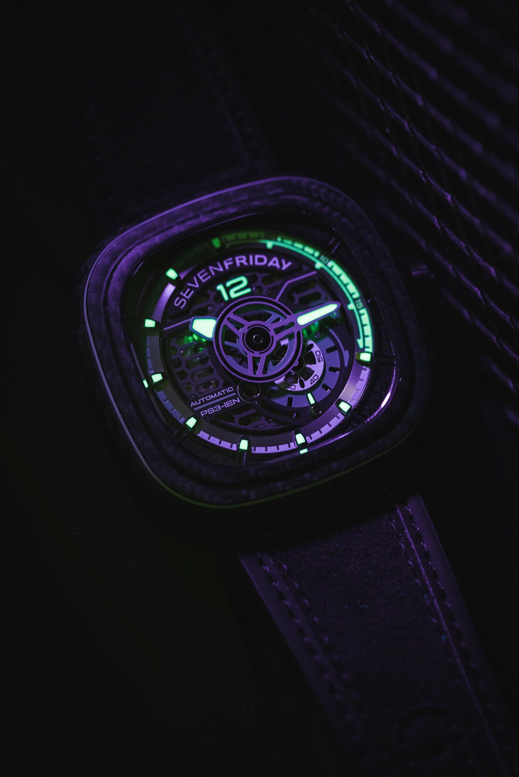SevenFriday PS3/01 Carbon Jade