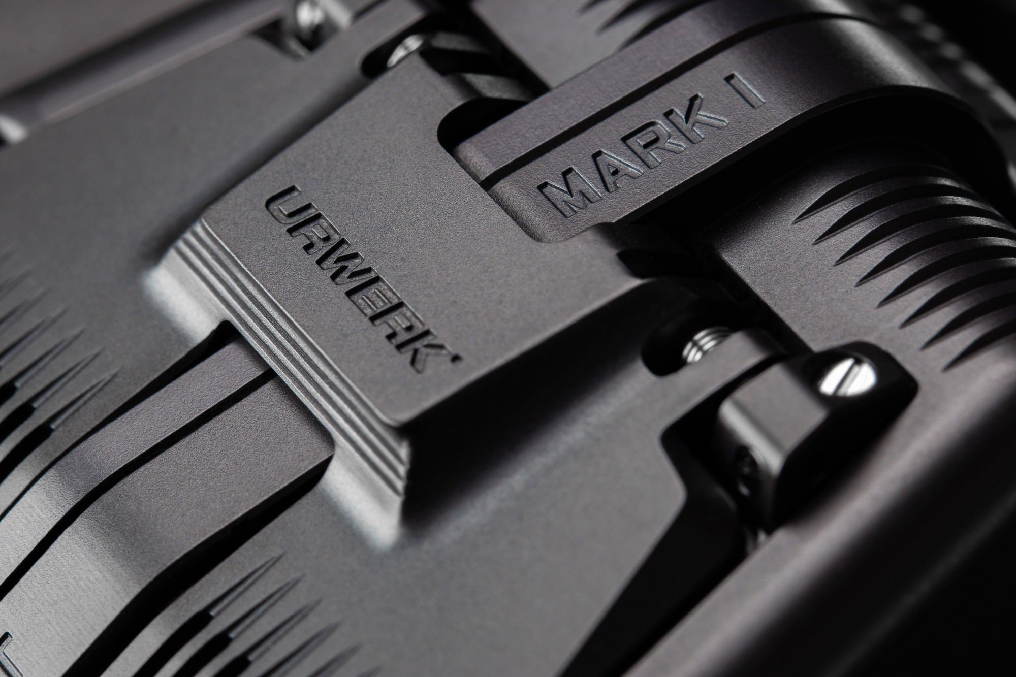 Urwerk UR-112 Aggregat Back to Black