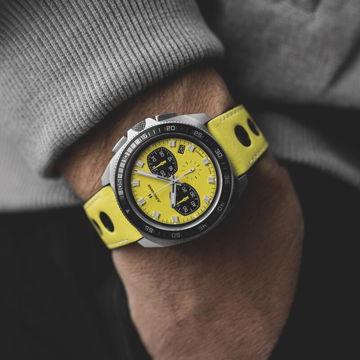 Junghans 1972 Competition Quartz Edition FIS Lemon