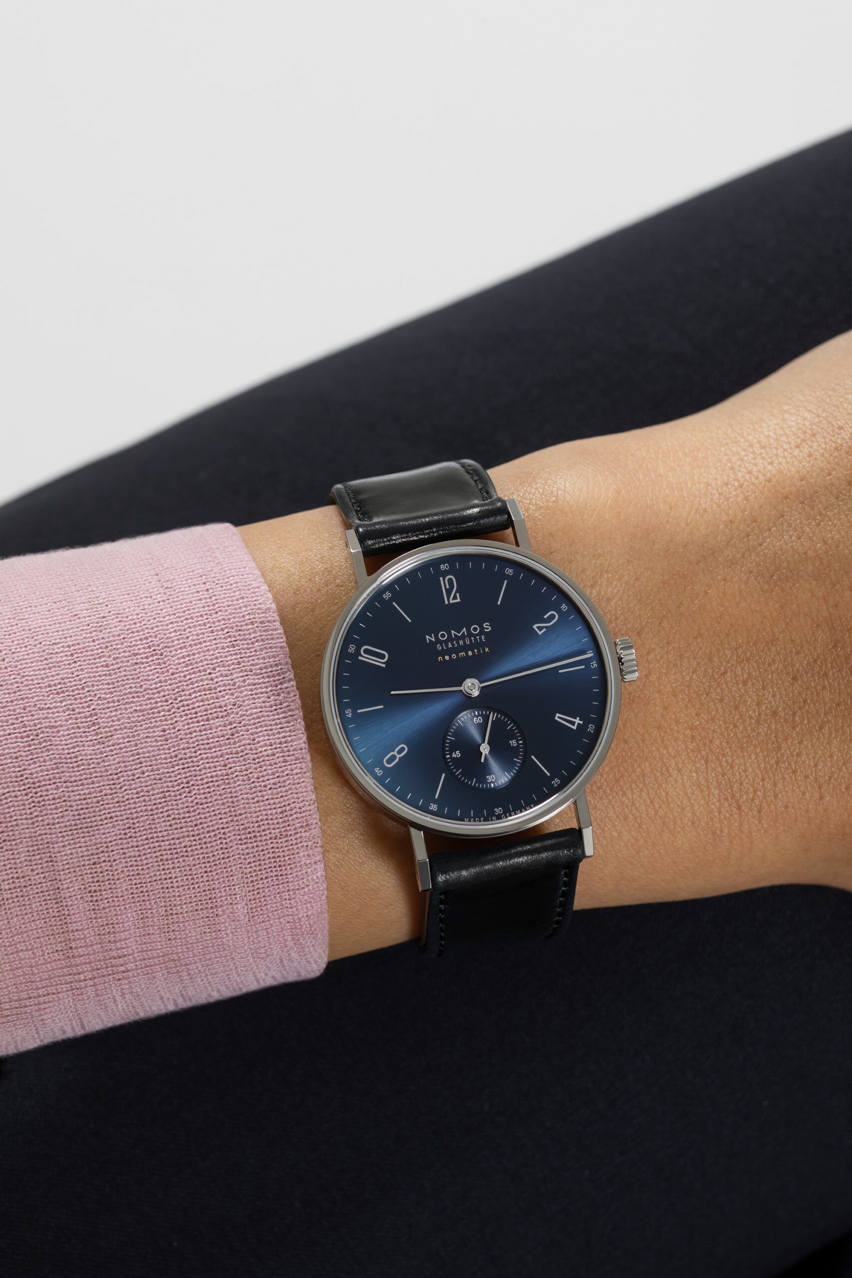 Nomos Glashütte Tangente neomatik 35 Blue Gold
