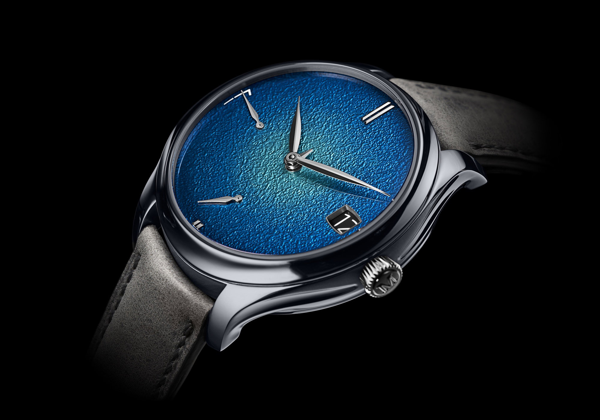 Endeavour Perpetual Calendar Tantalum Blue Enamel - Image 9