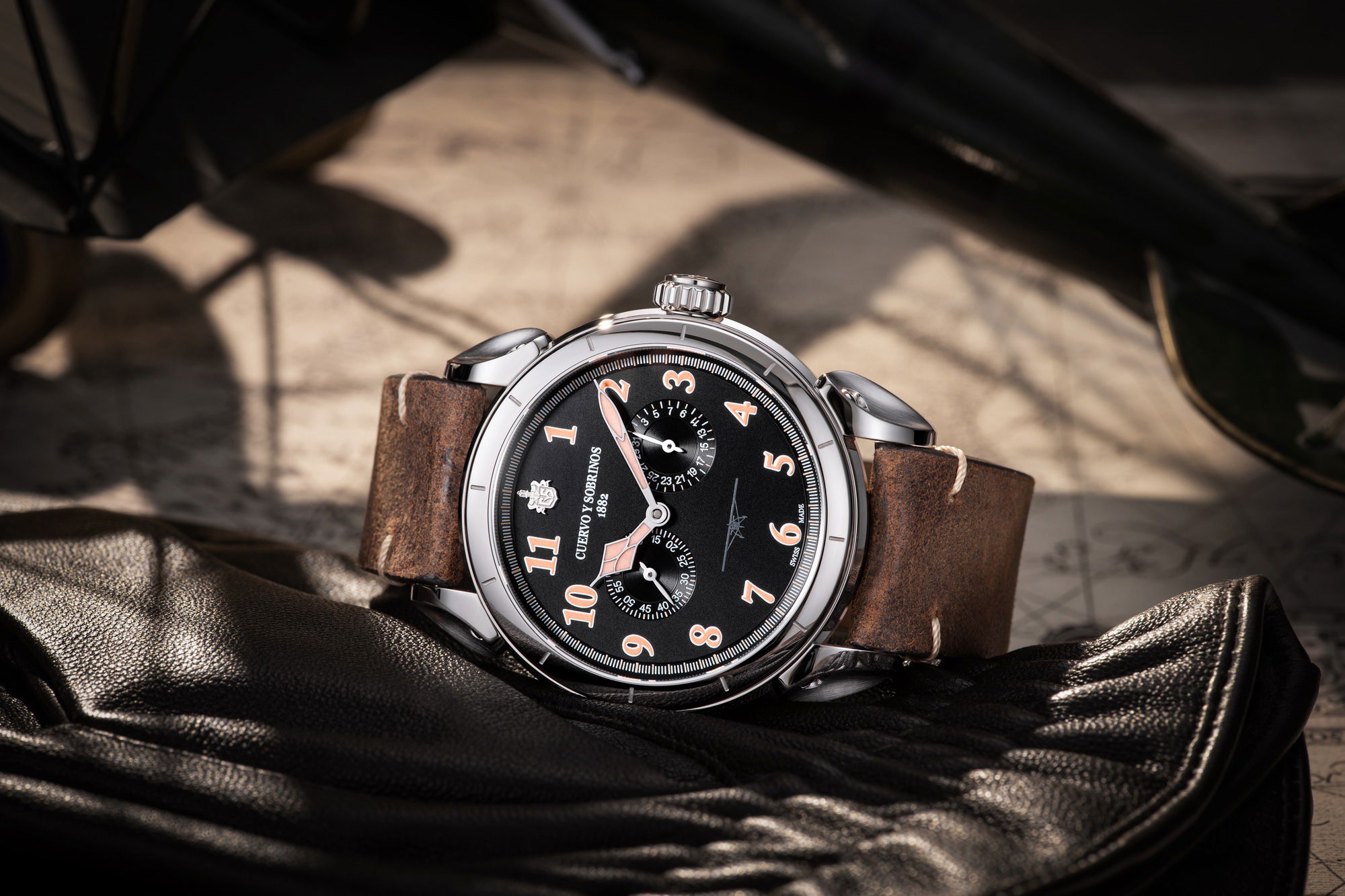 Cuervo y Sobrinos Vuelo Emilio Carranza Pilot