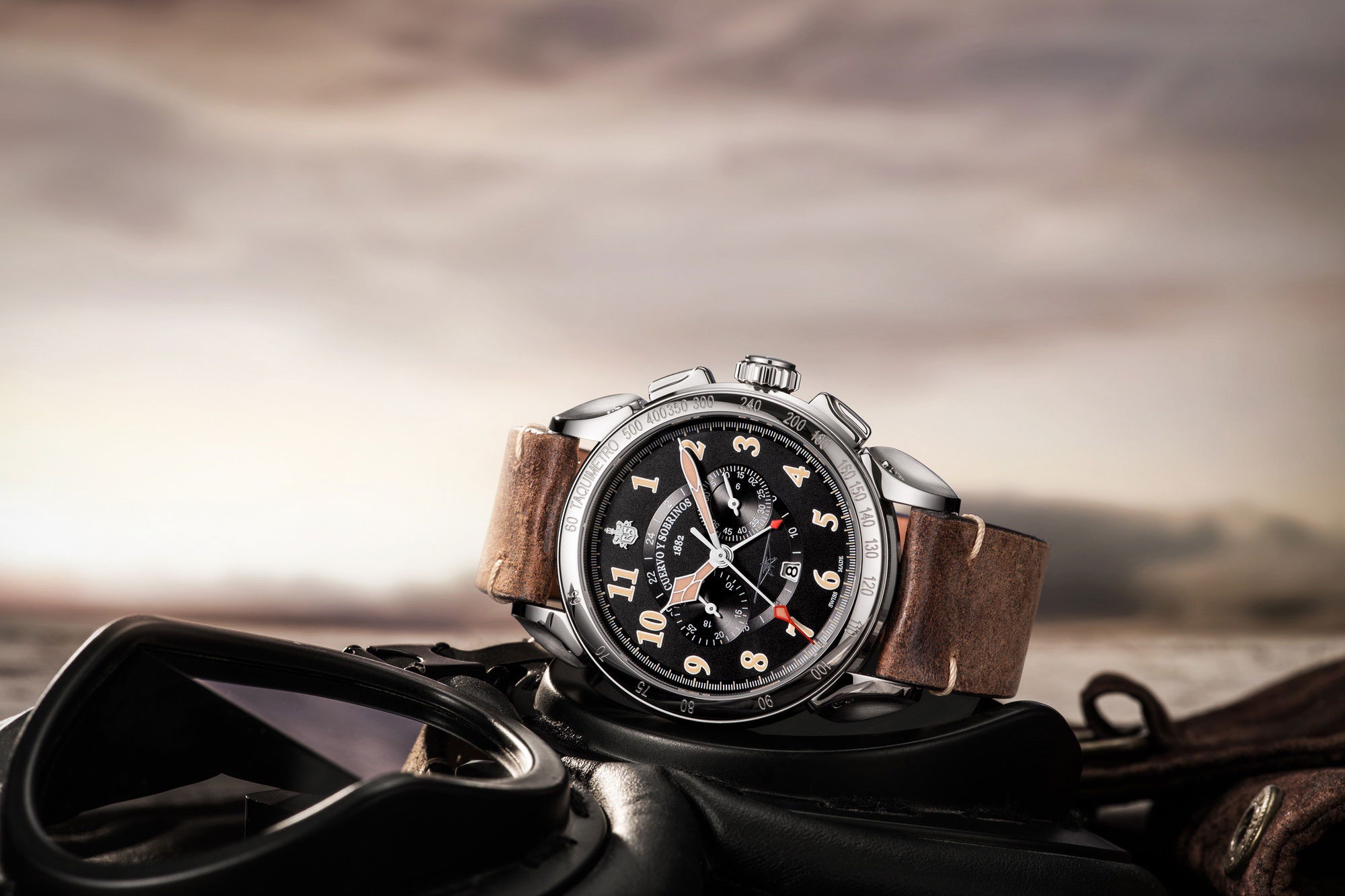 Cuervo y Sobrinos Vuelo Emilio Carranza Pilot