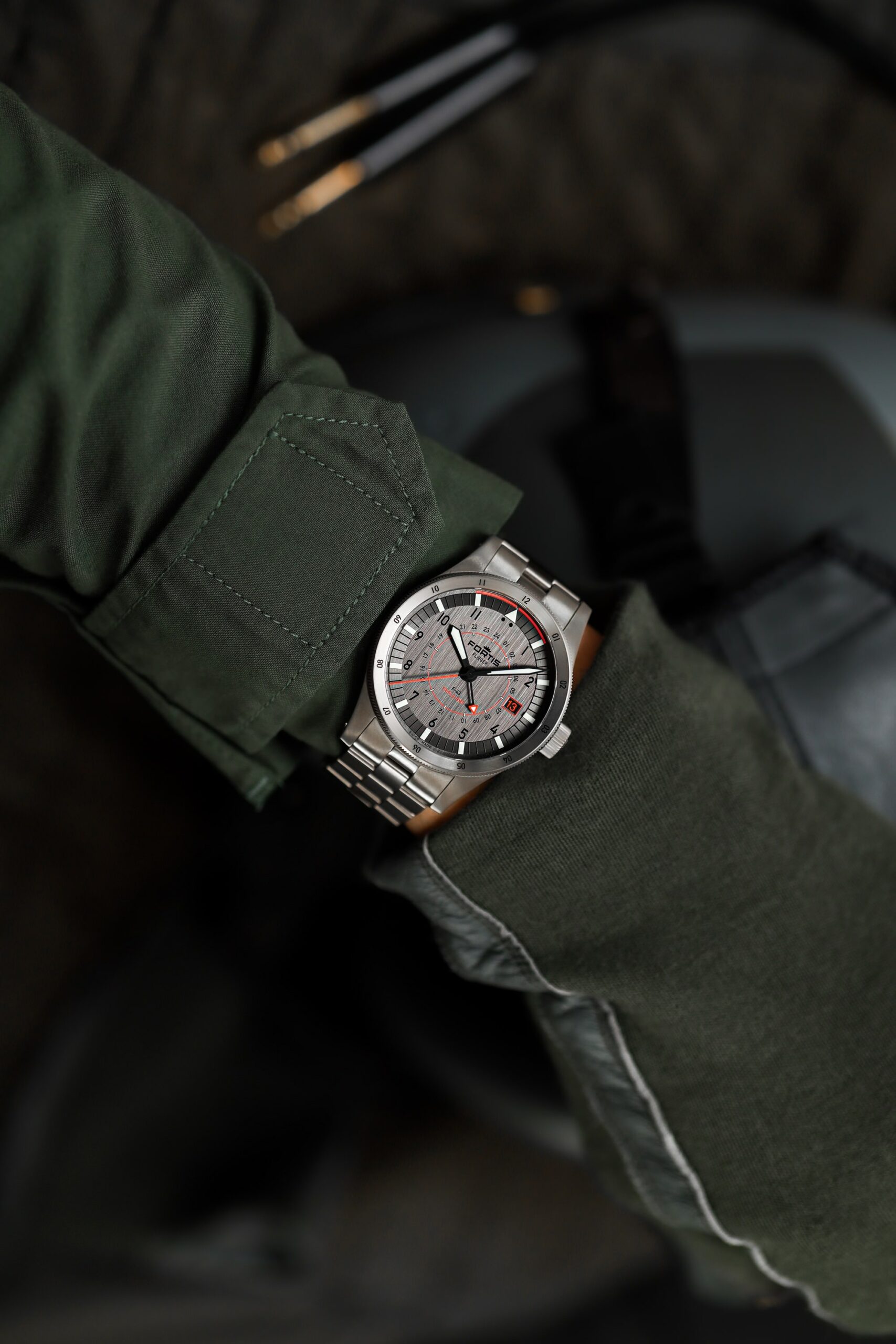 Fortis Flieger F-43 Triple GMT Titanium Orange