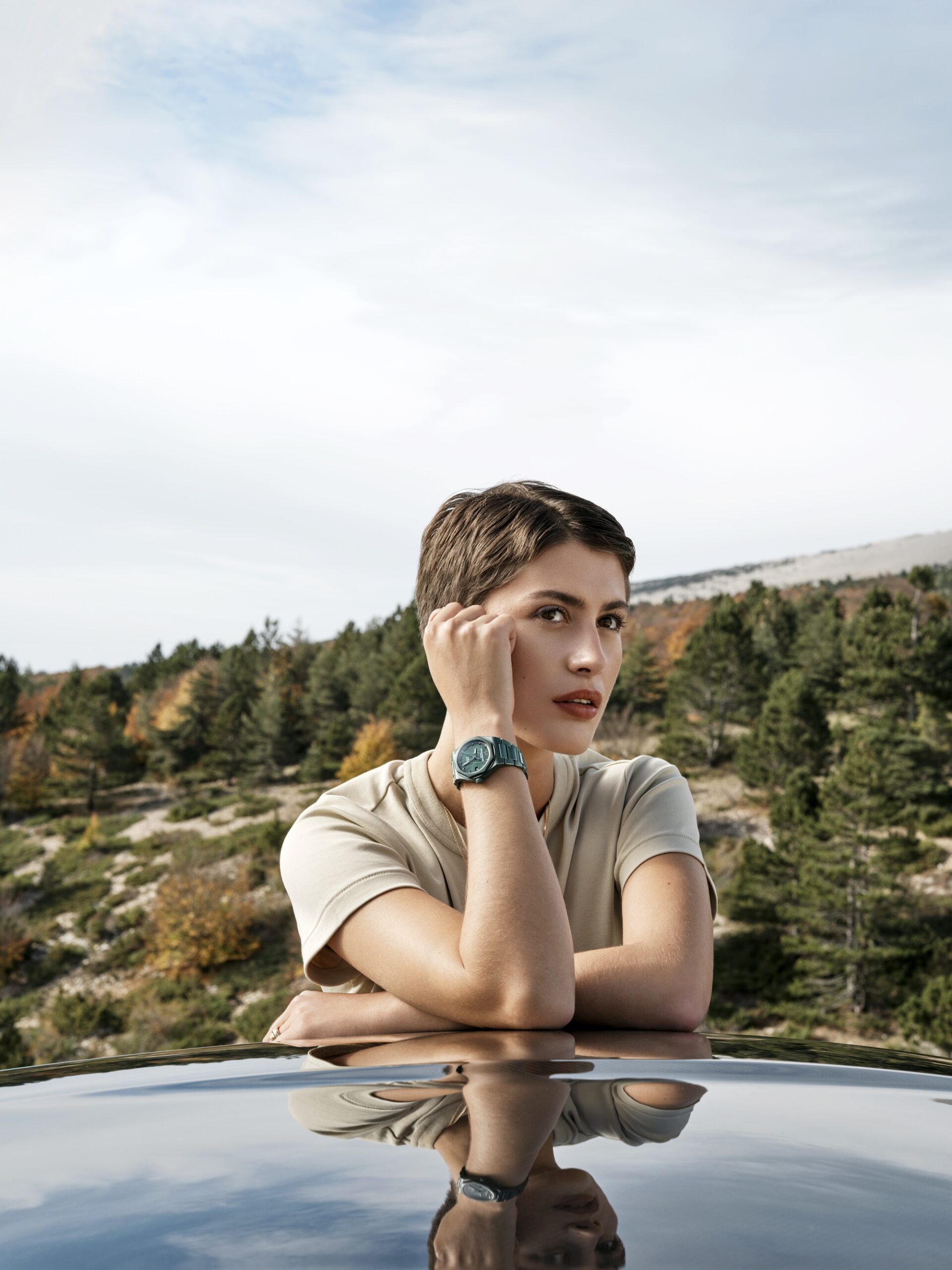 Girard-Perregaux Laureato Green Ceramic Aston Martin Edition