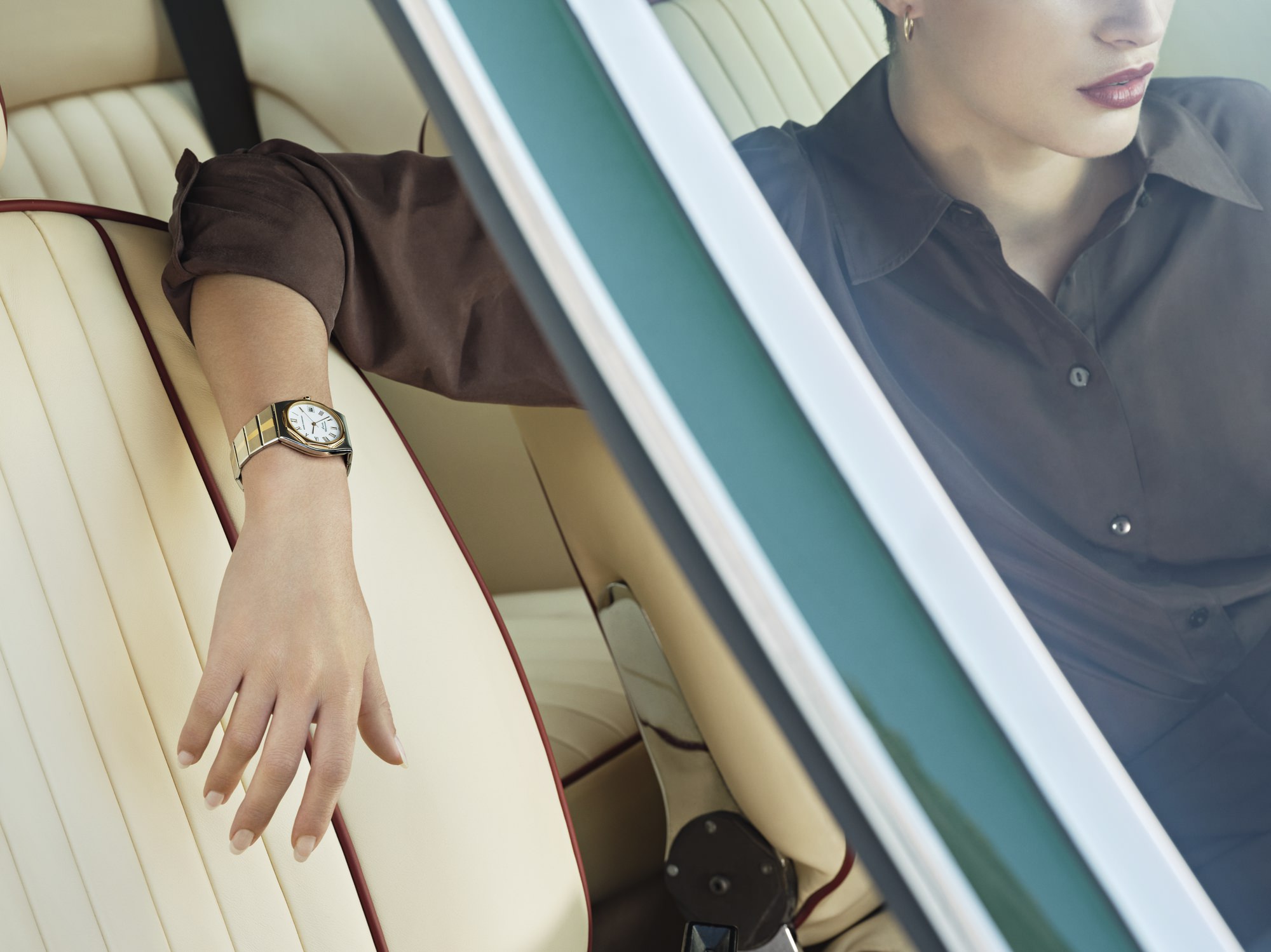 Girard-Perregaux Laureato Green Ceramic Aston Martin Edition