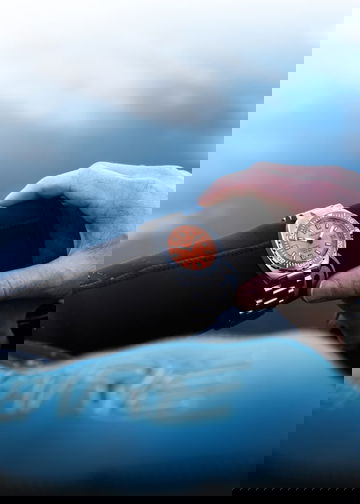 Delma Shell Star Titanium