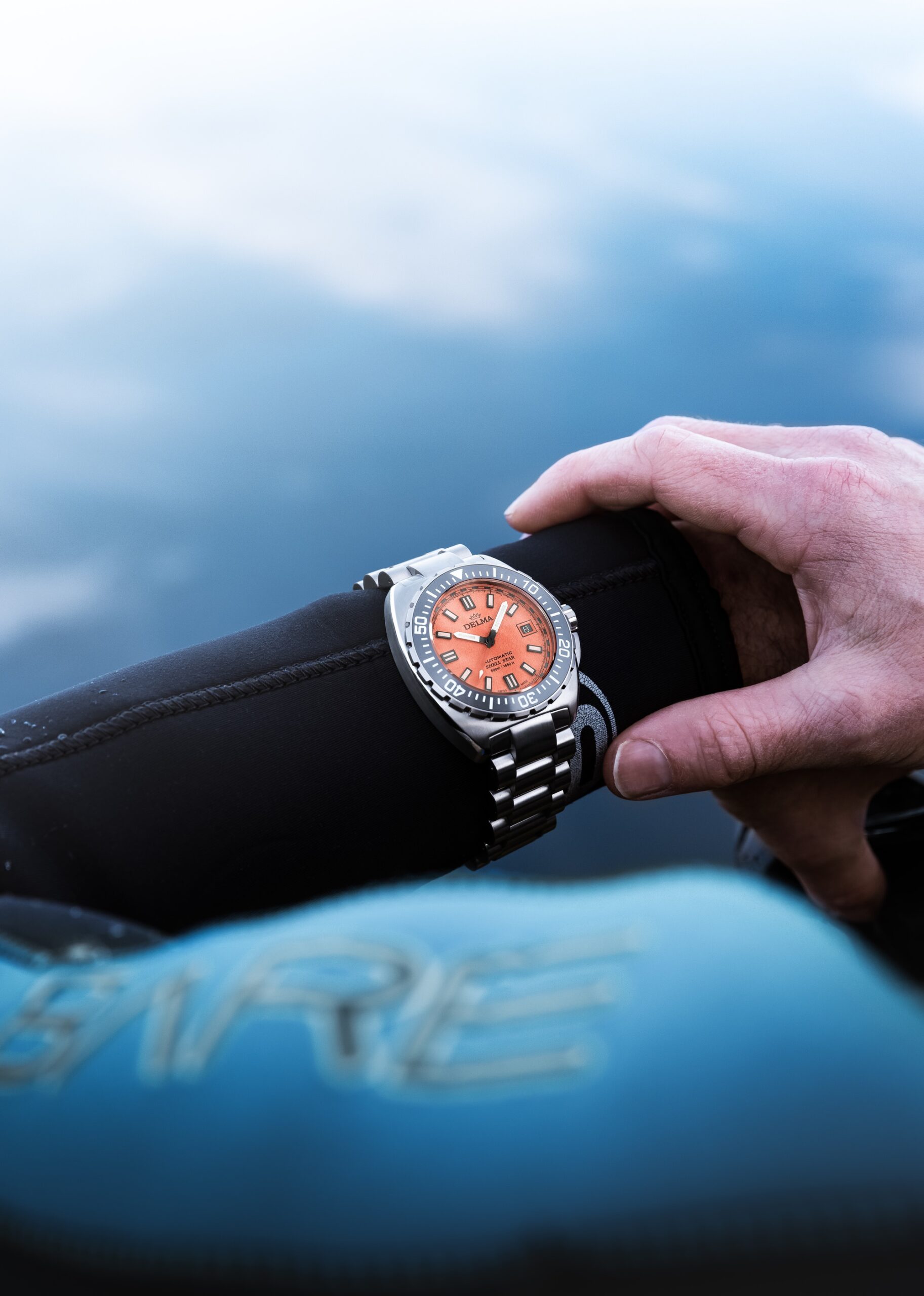 Delma Shell Star 41 Titanium