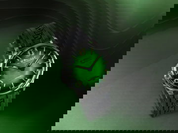 U-Boat Darkmoon 40 Green SS Soleil