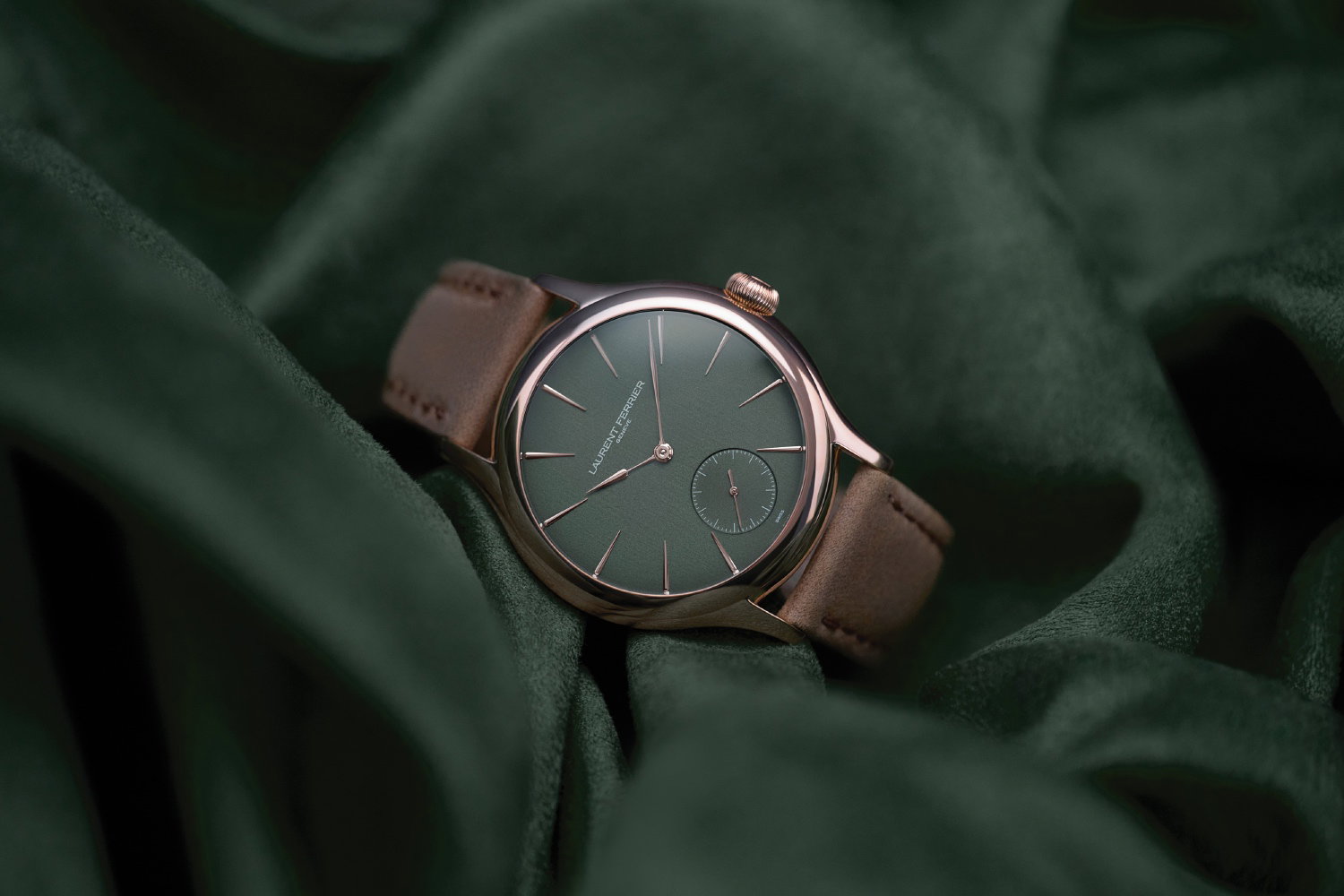 Laurent Ferrier Classic Micro-Rotor Red Gold Evergreen