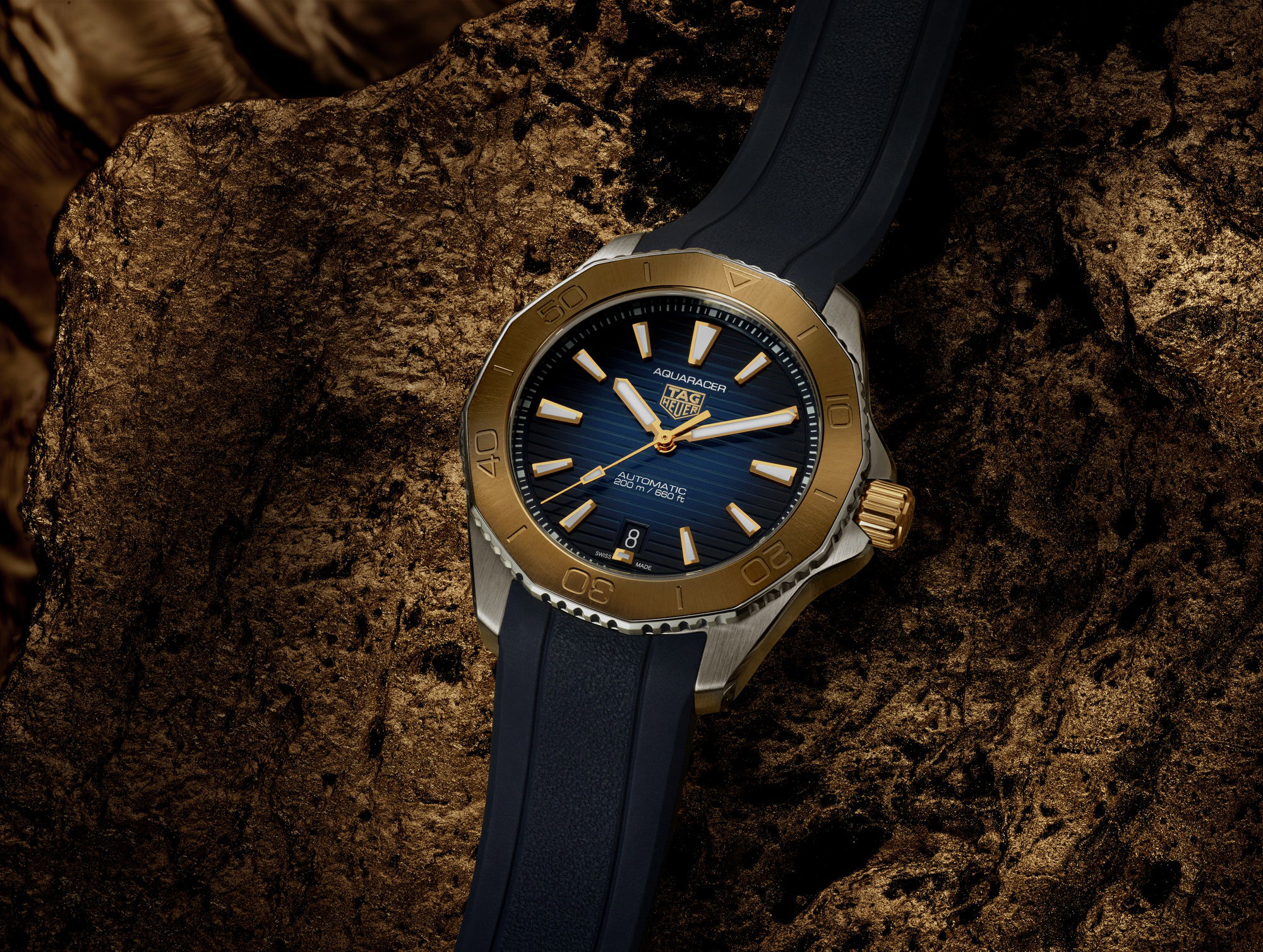 TAG Heuer Aquaracer Professional 200 Date 40