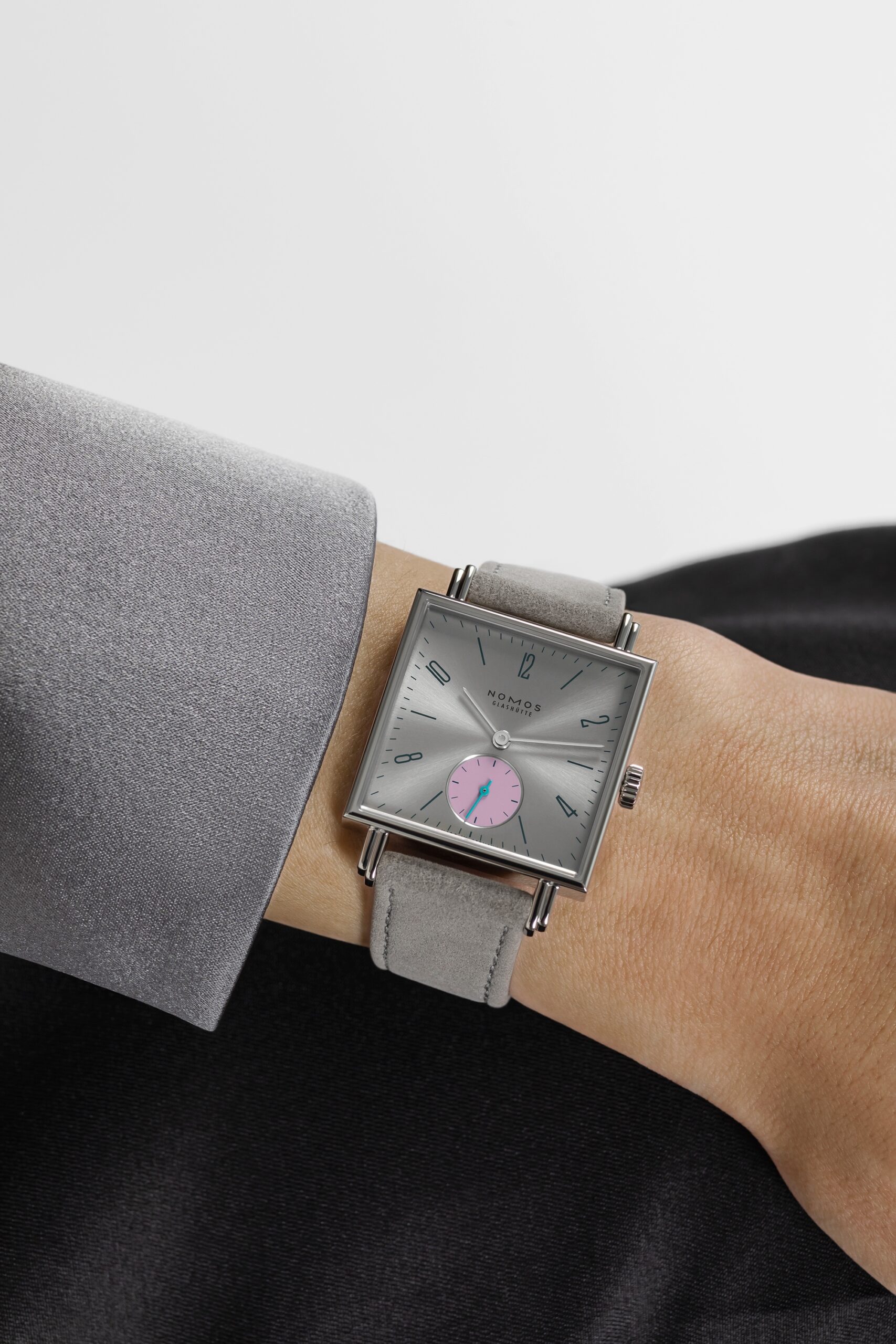 Nomos Glashütte Tetra “Die Unerreichbare”
