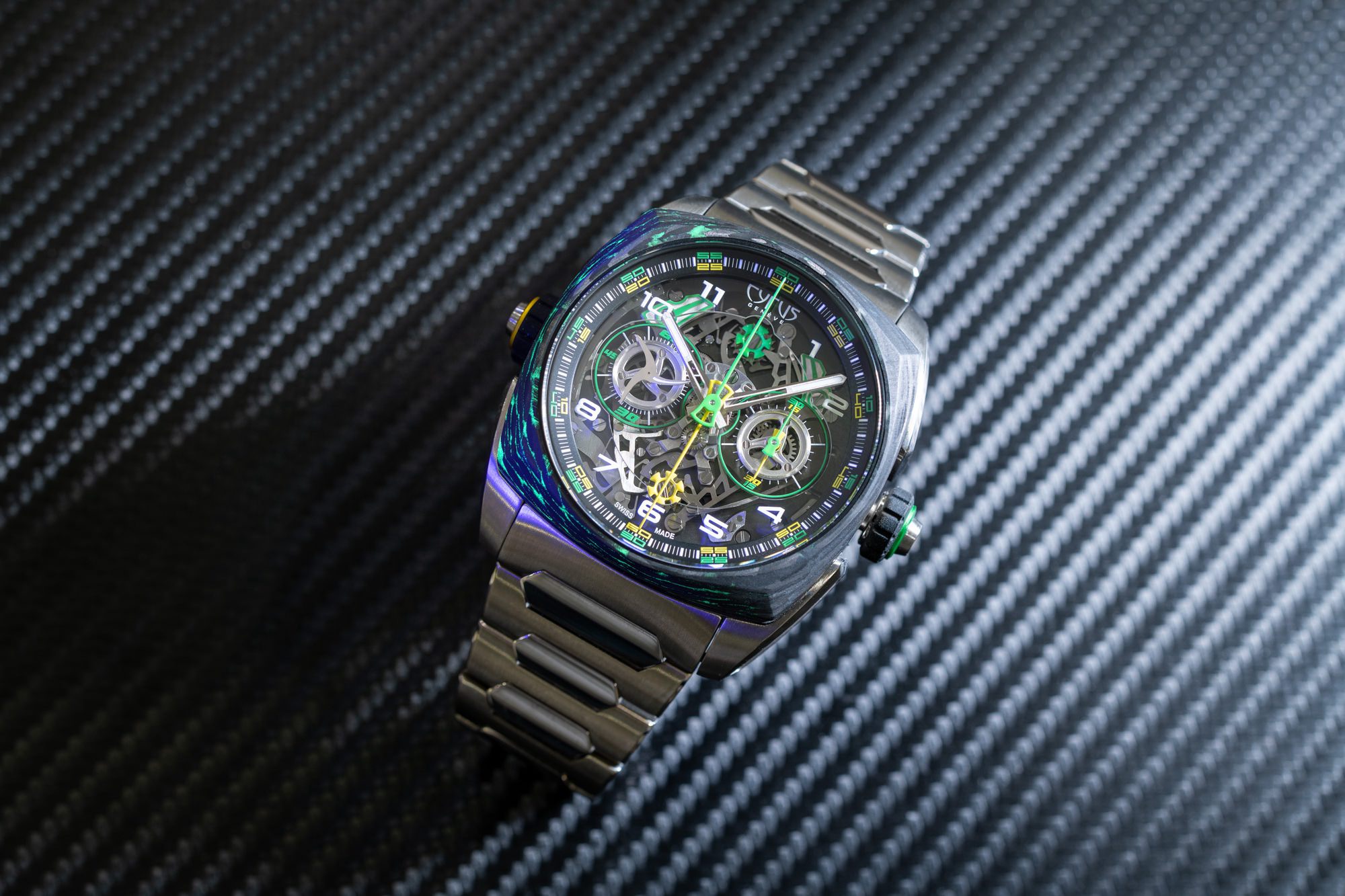 Cyrus Klepcys DICE Lime Carbon