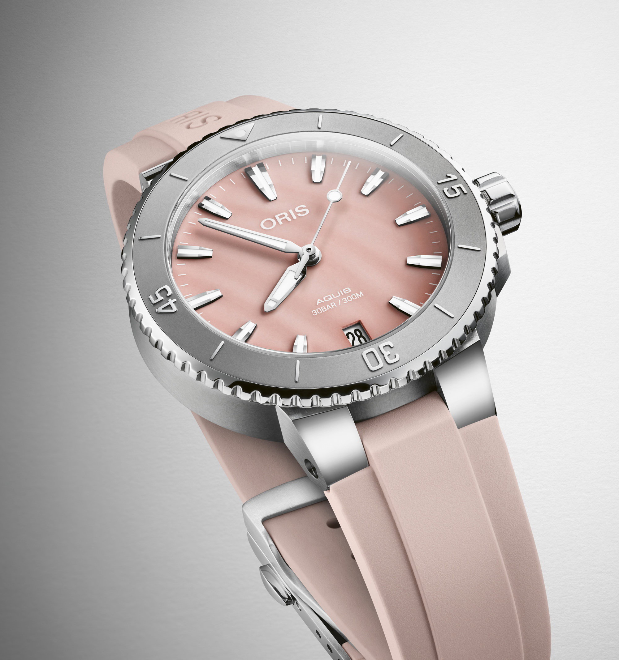 Oris Aquis Date 36.5