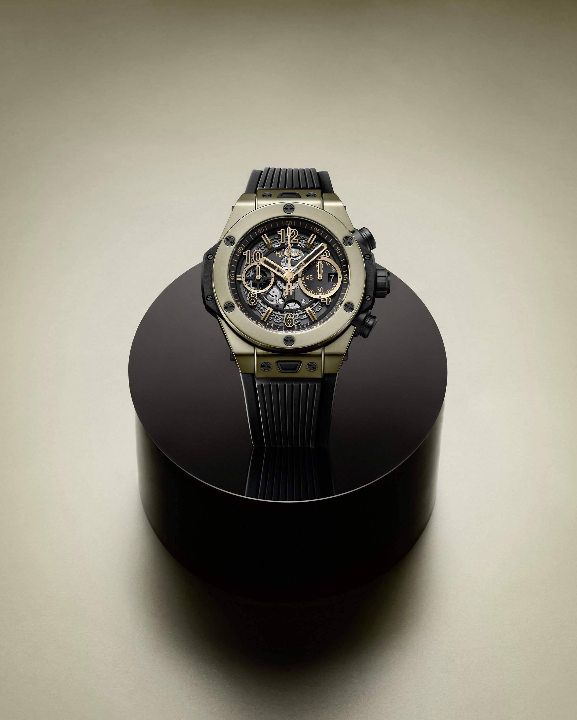 Hublot Big Bang Unico Full Magic Gold
