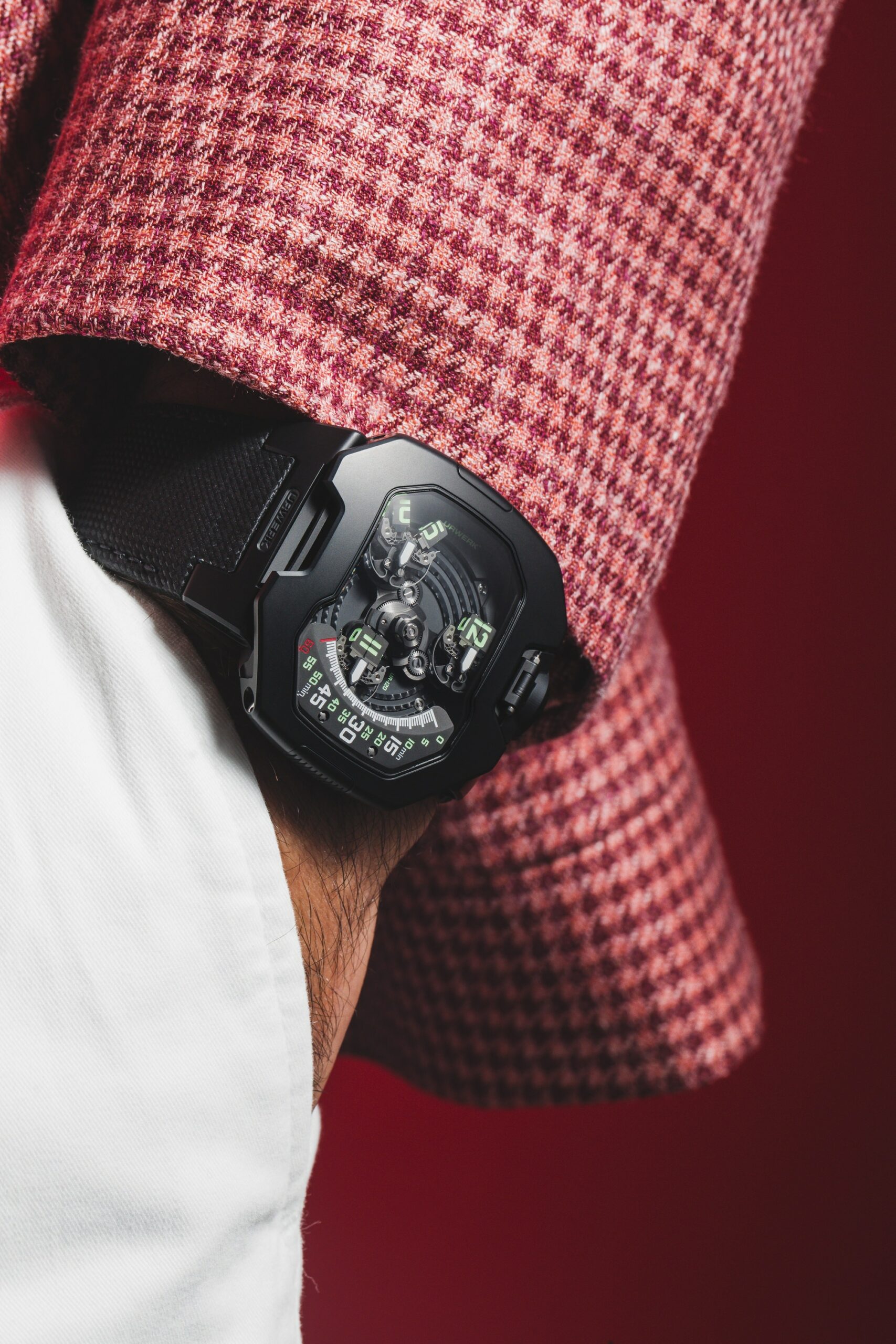 Urwerk UR-120 Space Black