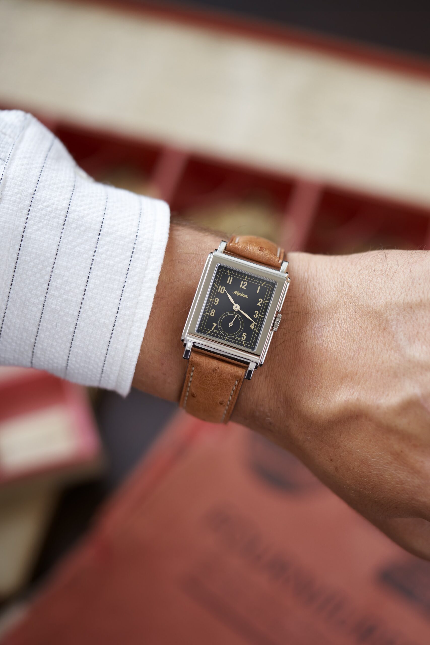 Alpina Alpiner Heritage Carrée Mechanical 140 Years