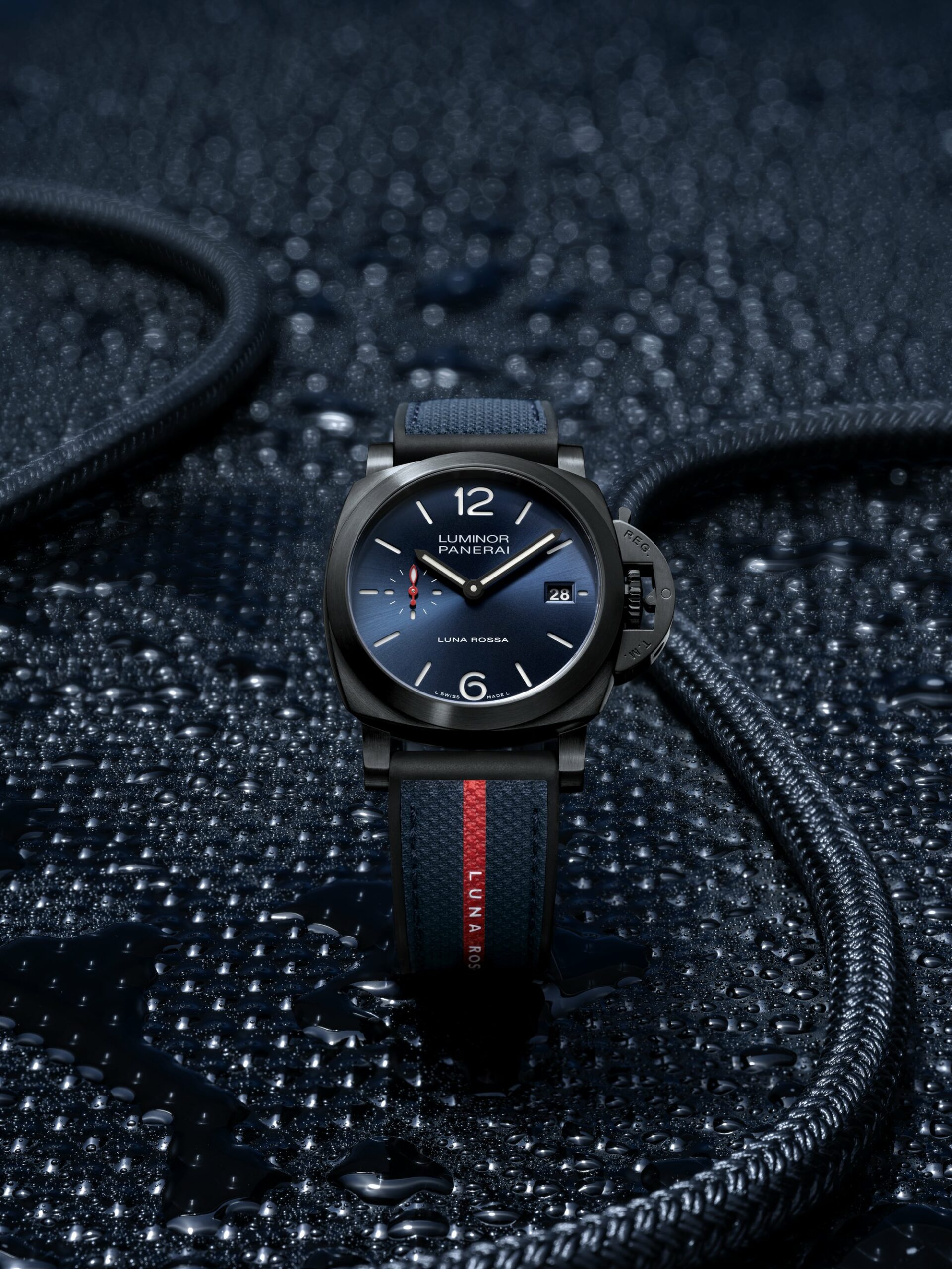 Panerai Luminor Quaranta Steel DLC Luna Rossa