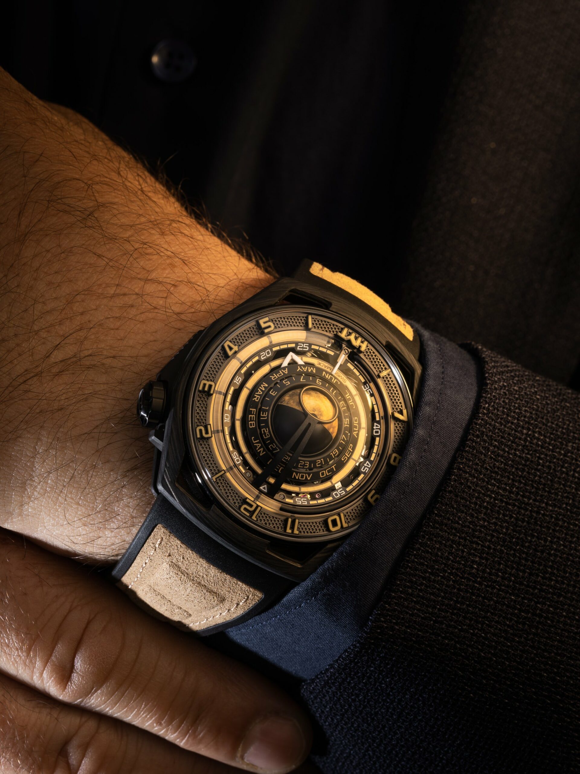 HYT Moon Runner Desert