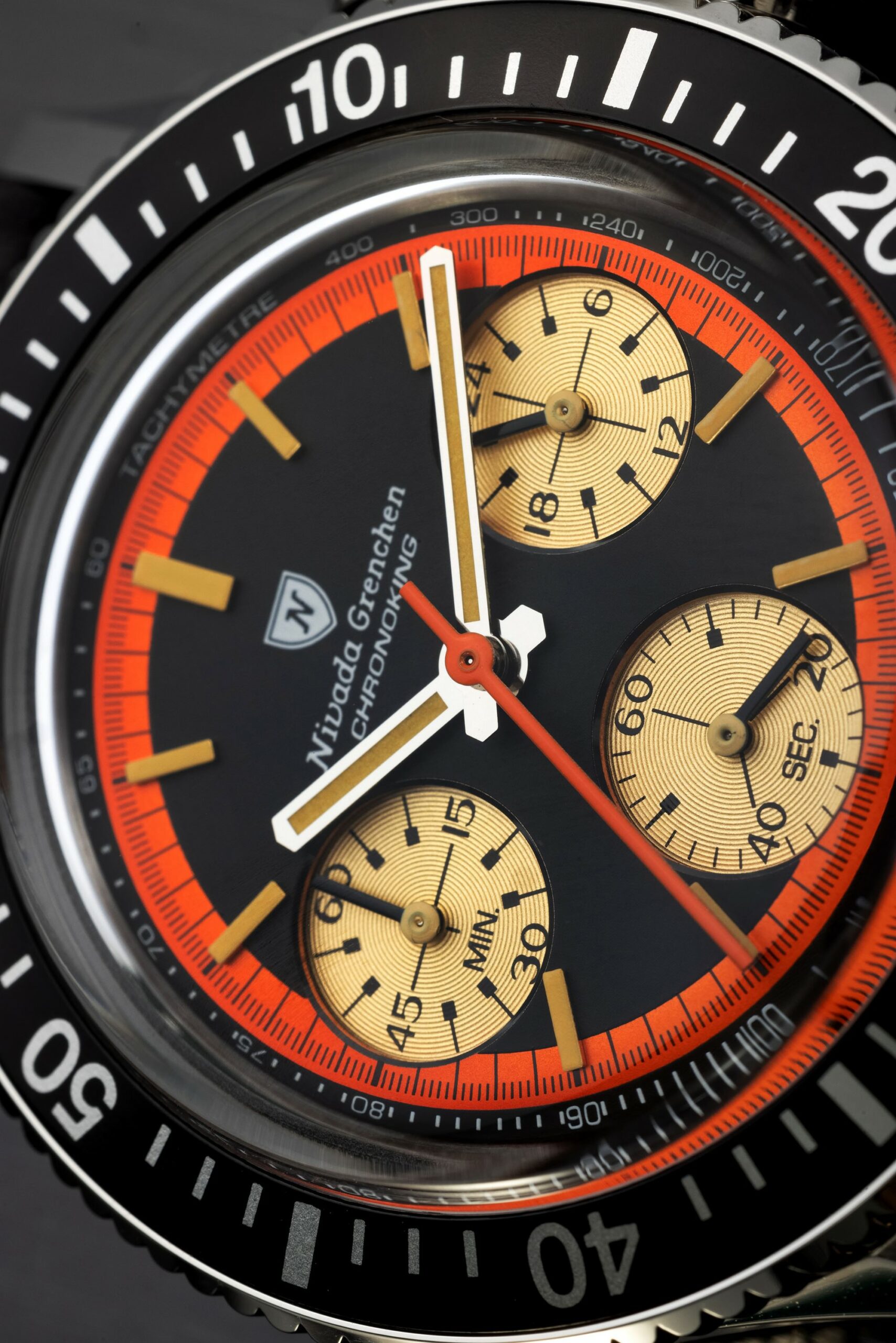 Nivada Grenchen Chronoking "Paul Newman" Orange