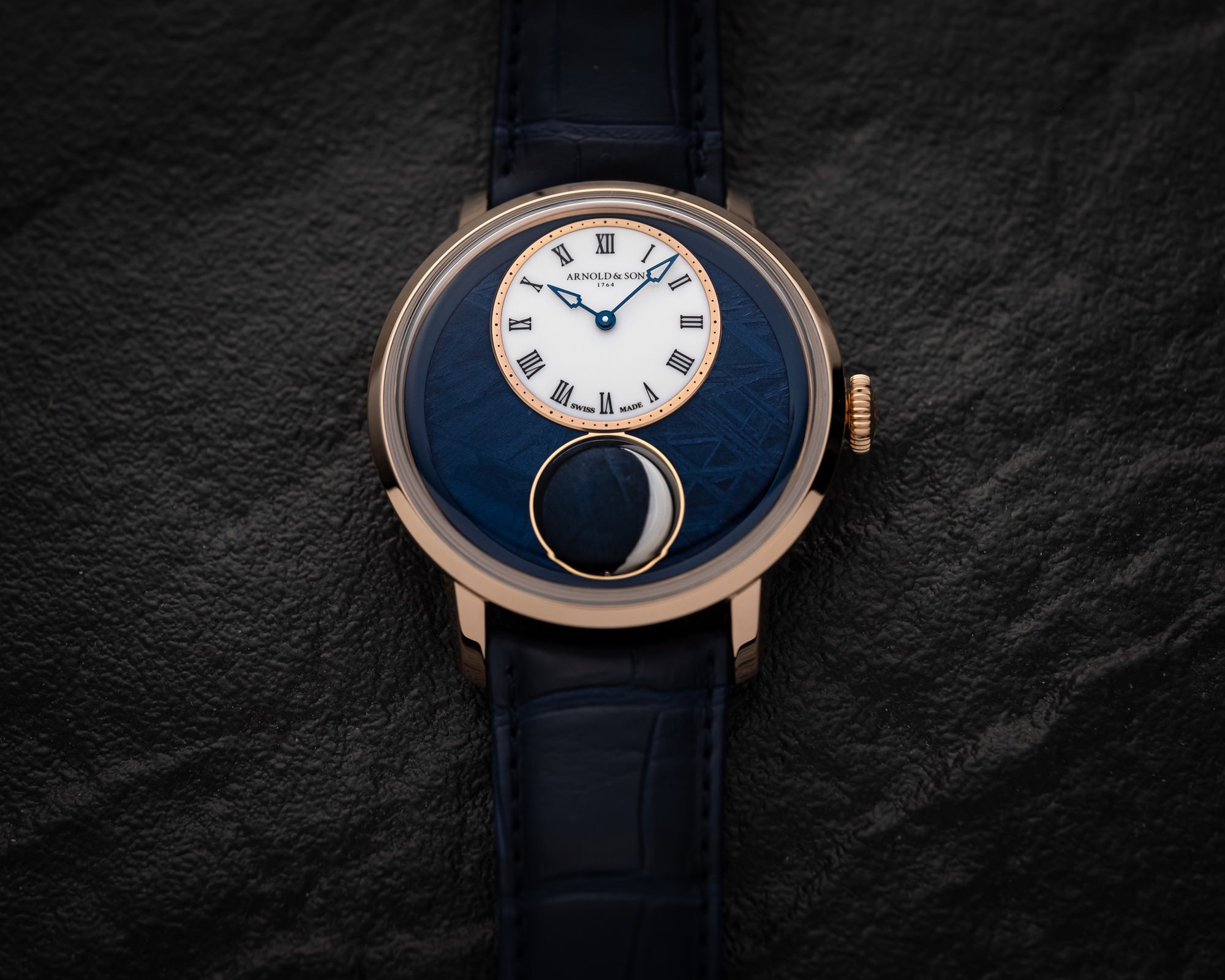 Arnold & Son Luna Magna Red Gold
