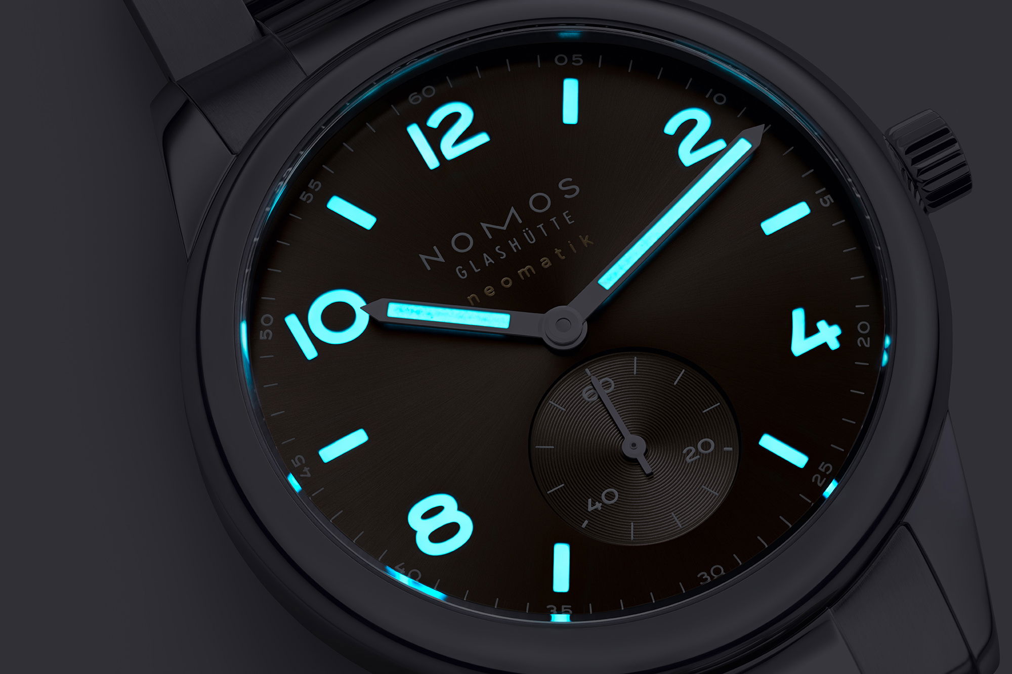 Nomos Glashütte Club Sport neomatik tobacco