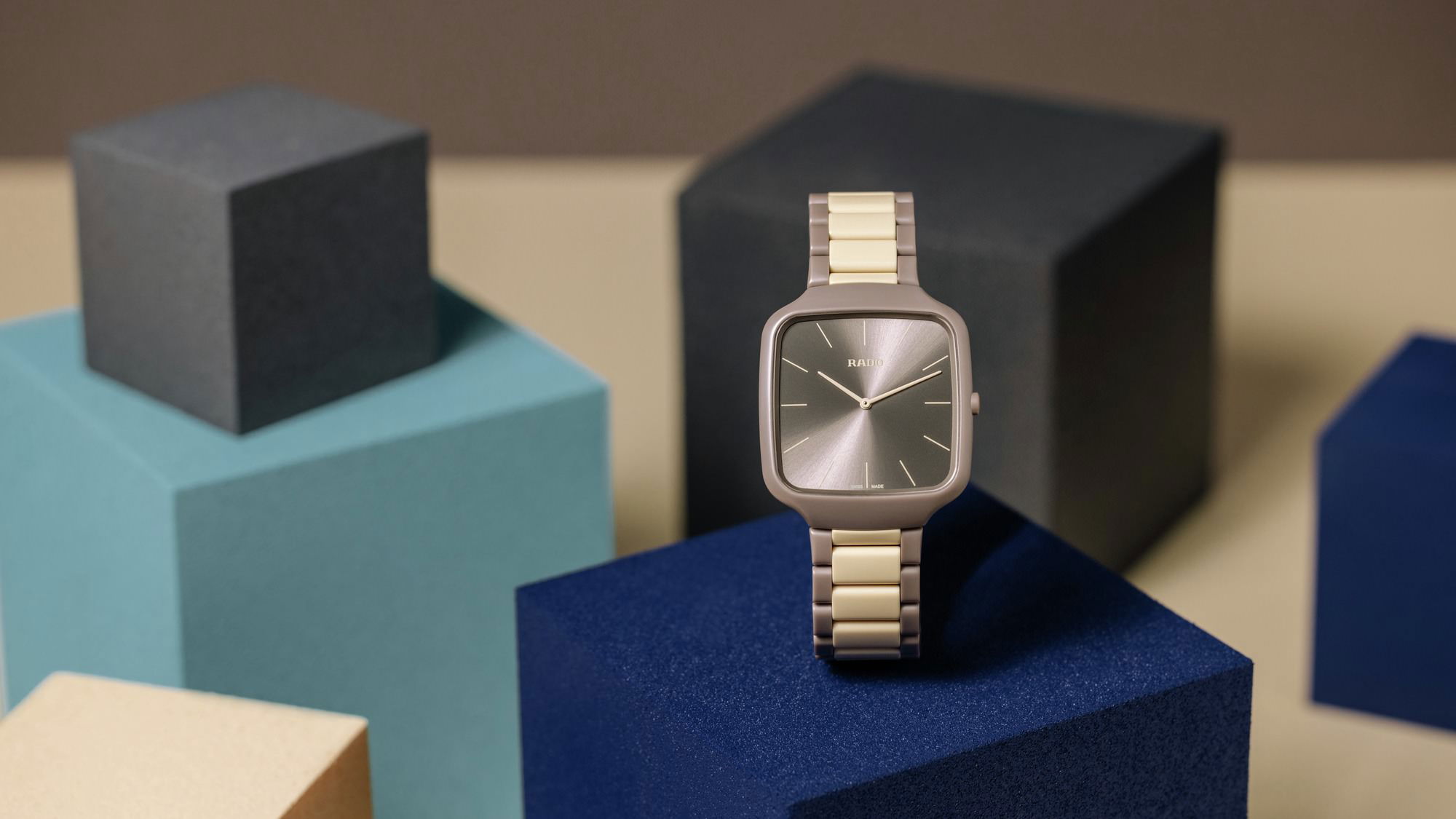 Rado Rado True Square Thinline Les Couleurs (TM) Le Corbusier