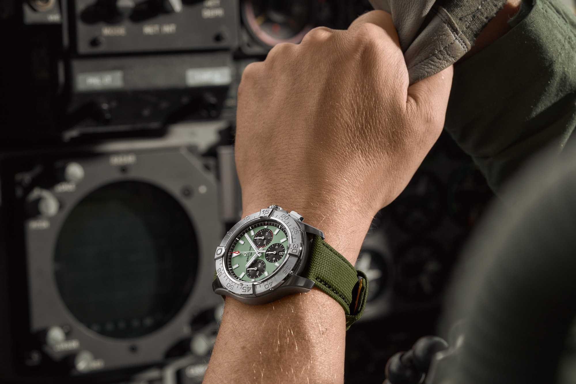 Breitling Avenger B01 Chronograph 44