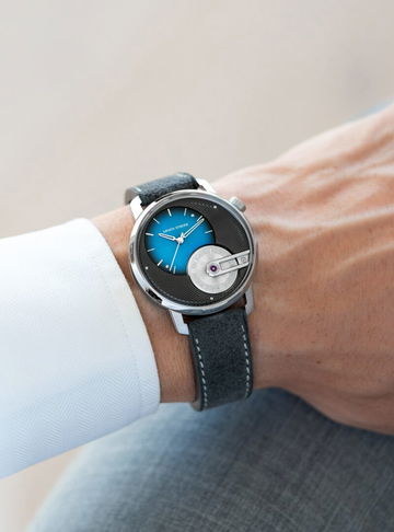 Armin Strom Tribute 1 Fumé Sky