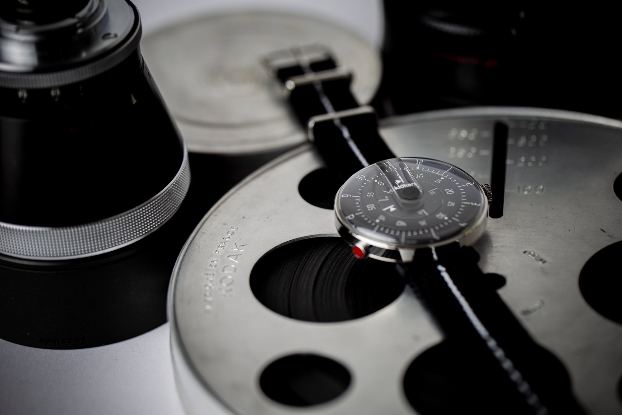 KLOK 01 Black Minimal - Image 2