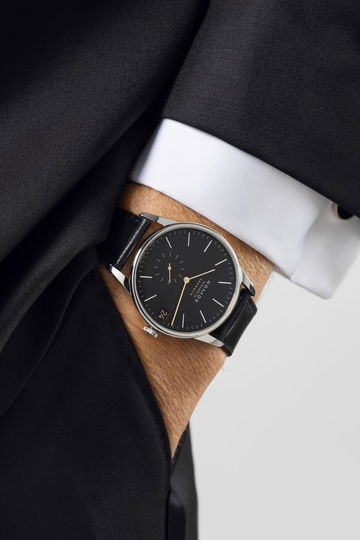 Nomos Glashütte Orion neomatik 41 date new black