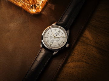 Longines Conquest Heritage Central Power Reserve