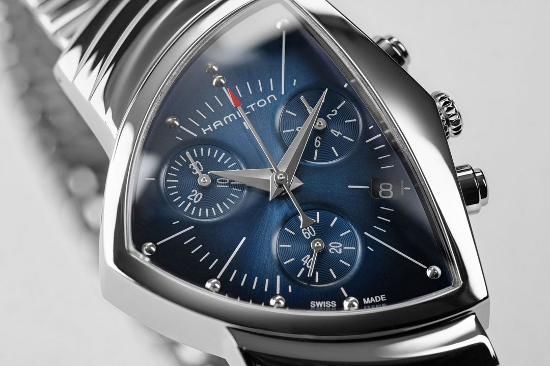 けい:ハミルトン Hamilton Ventura Chrono Quartz – H24432141 – $1,095