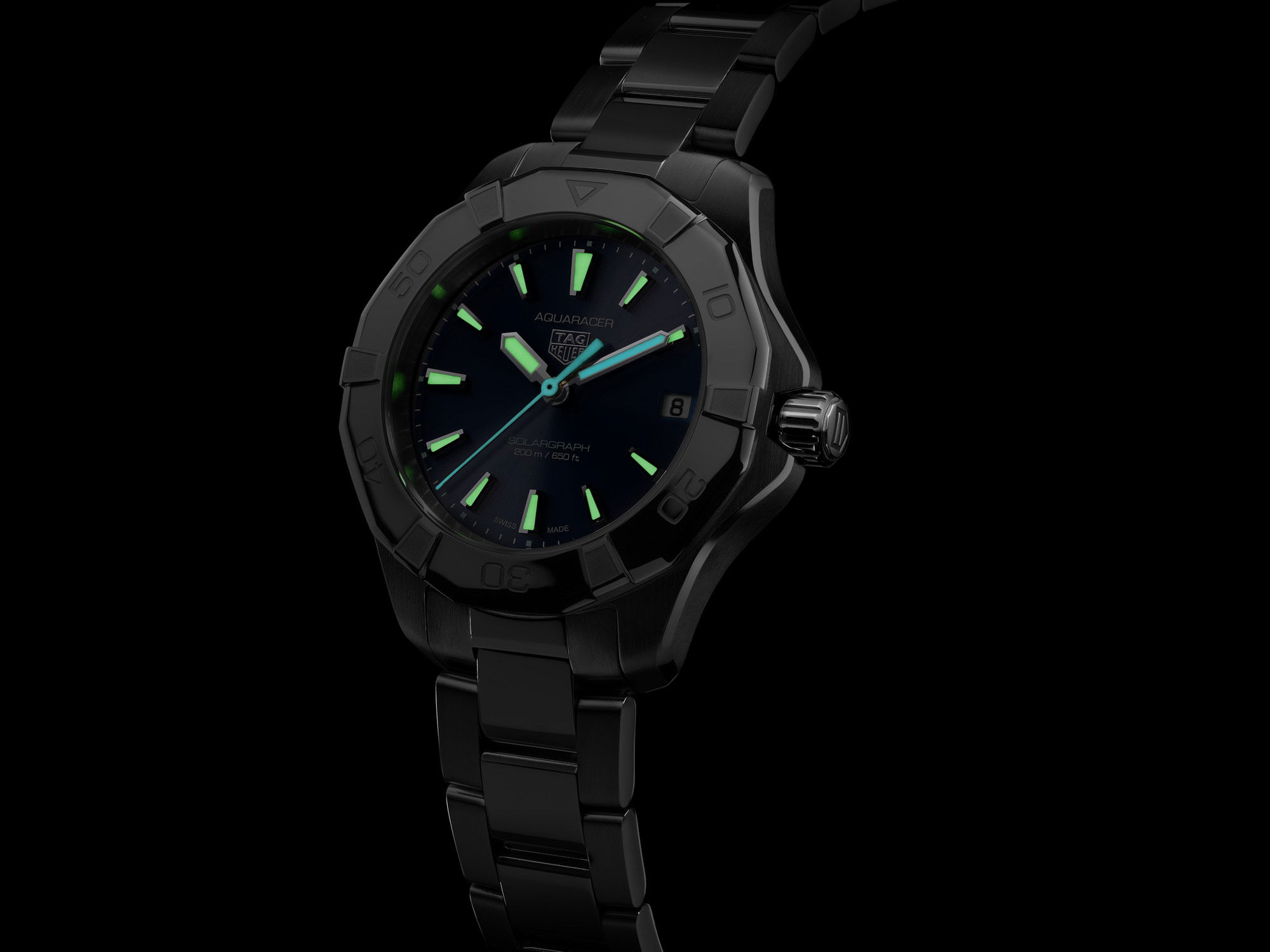 TAG Heuer Aquaracer Professional 200 Solargraph