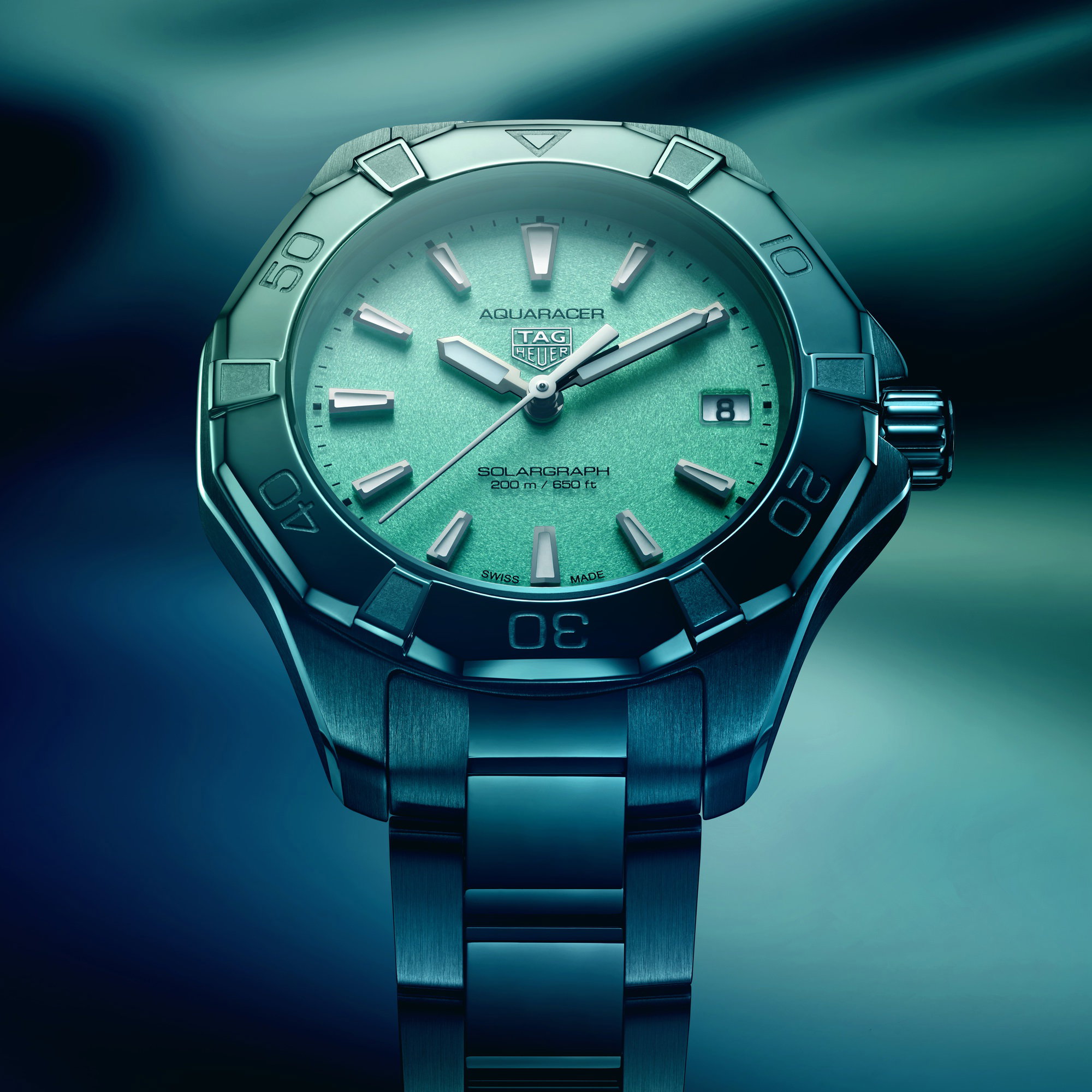 TAG Heuer Aquaracer Professional 200 Solargraph 34