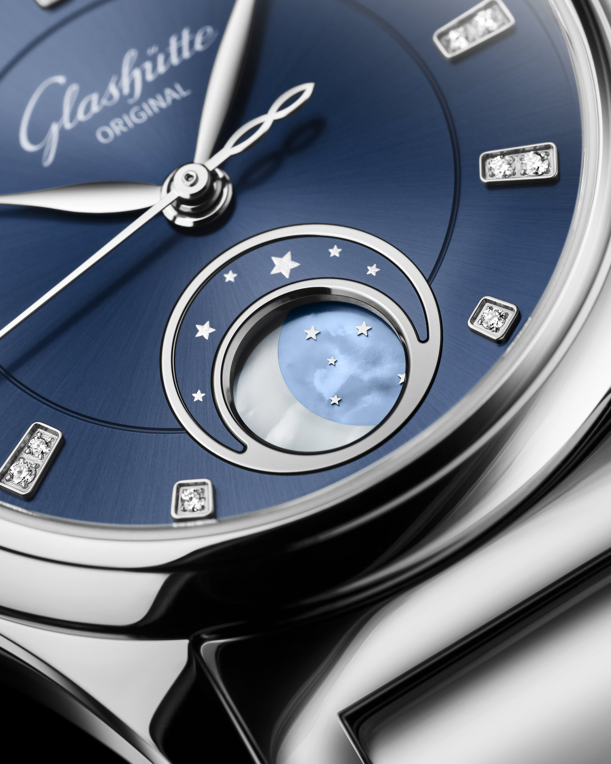Serenade Luna - Image 12